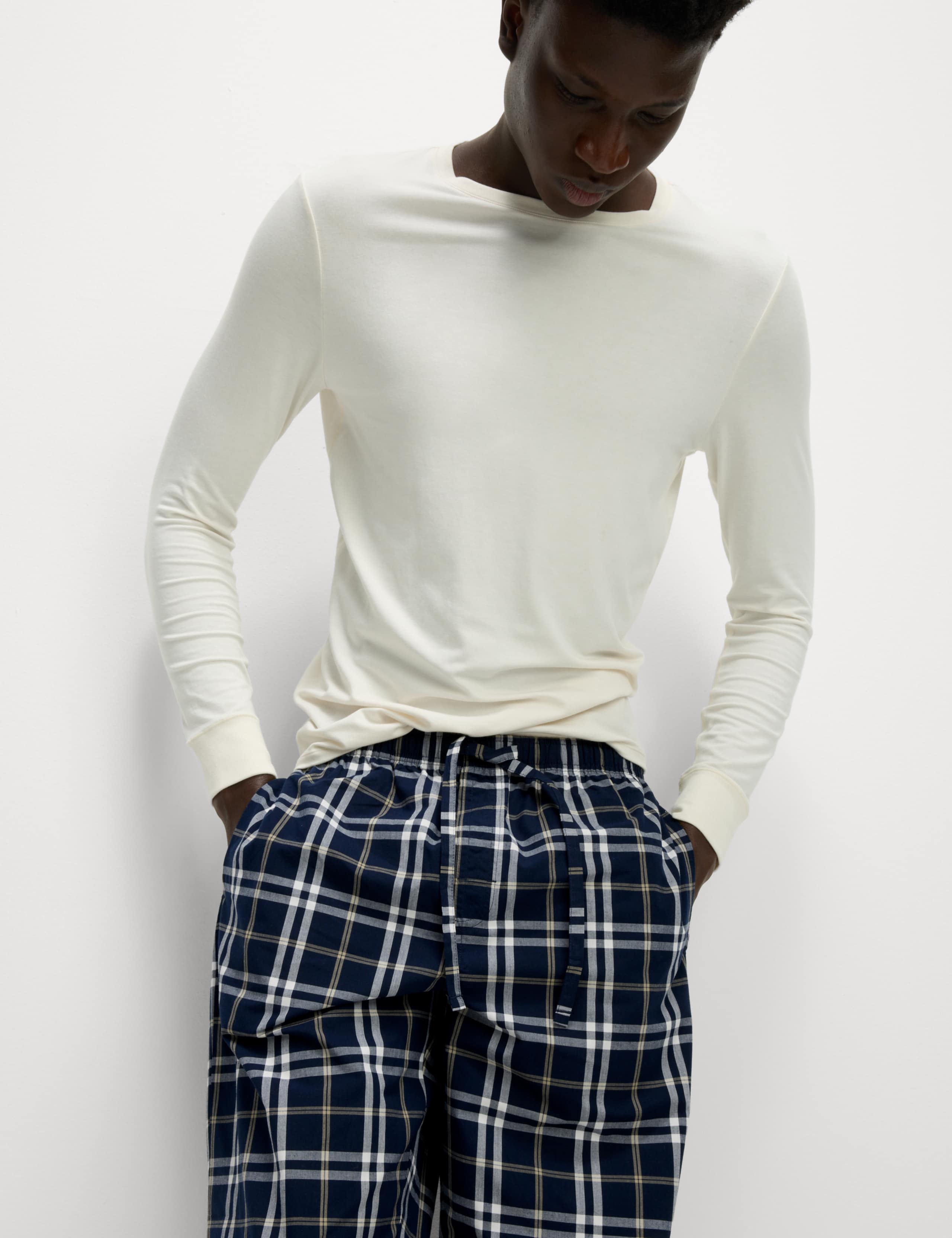 2pk Pure Cotton Checked Pyjama Bottoms
his 6 of 6