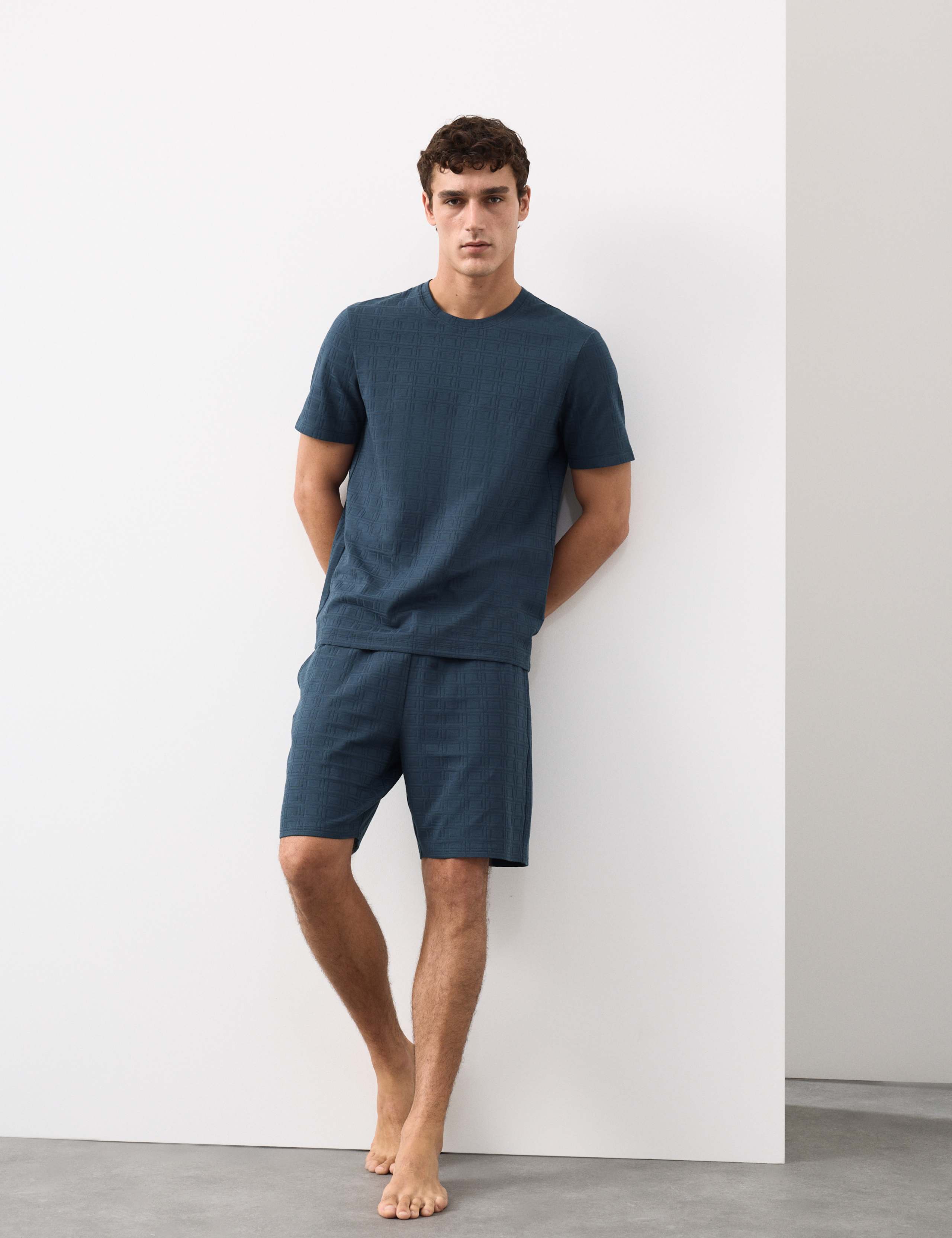 Supima® CottonRich Stretch Jacquard T Shirt 2 of 4