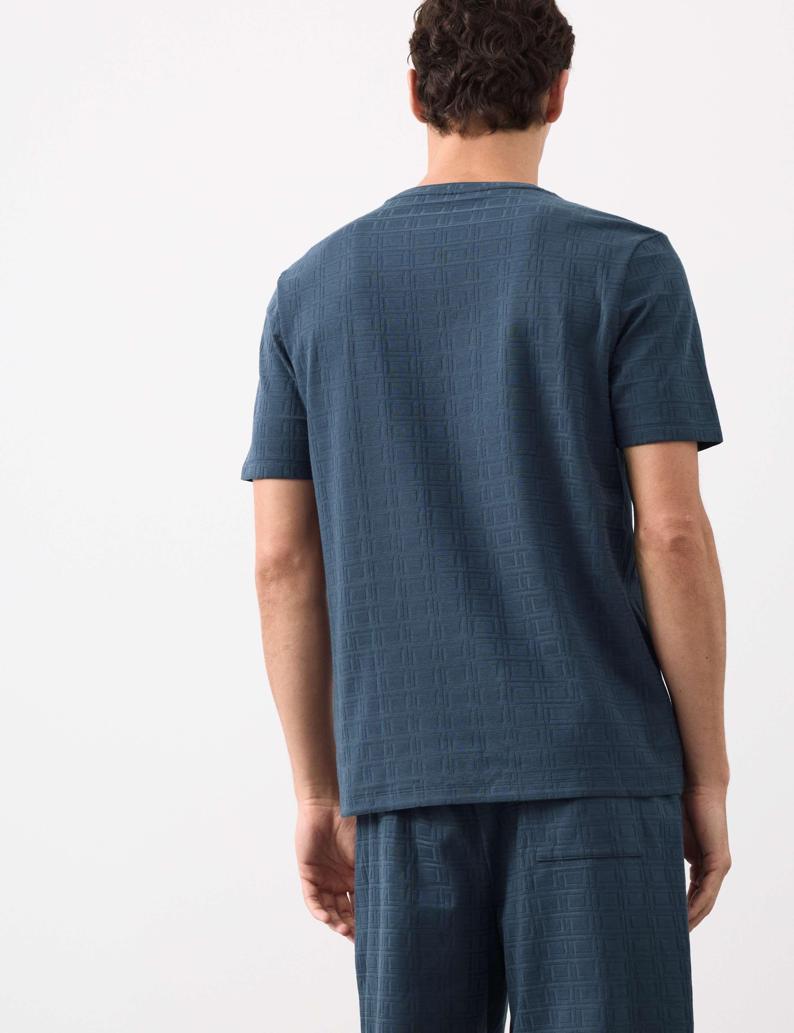 Supima® CottonRich Stretch Jacquard T Shirt 4 of 4