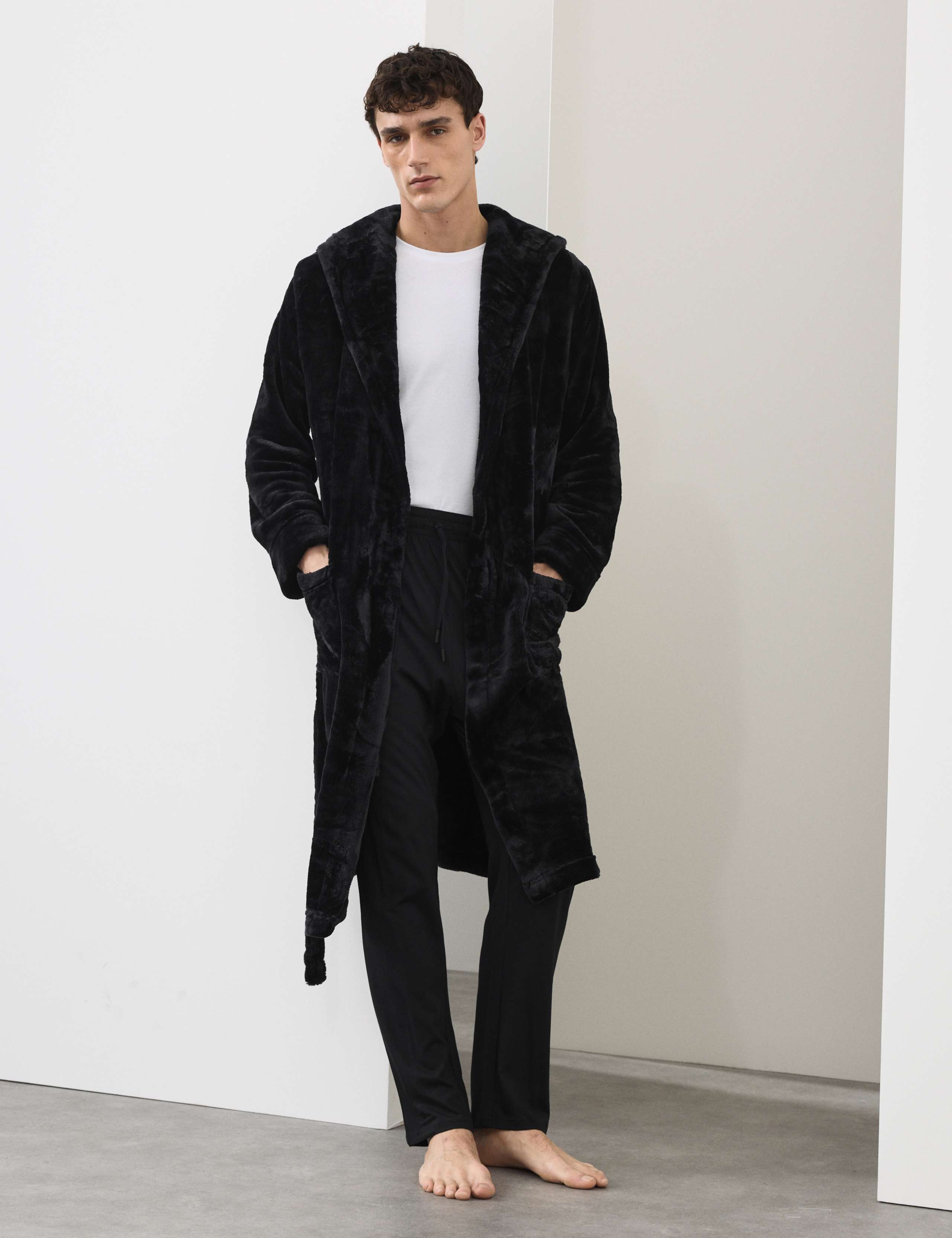 Fleece Supersoft Hooded Dressing Gown 7 of 7