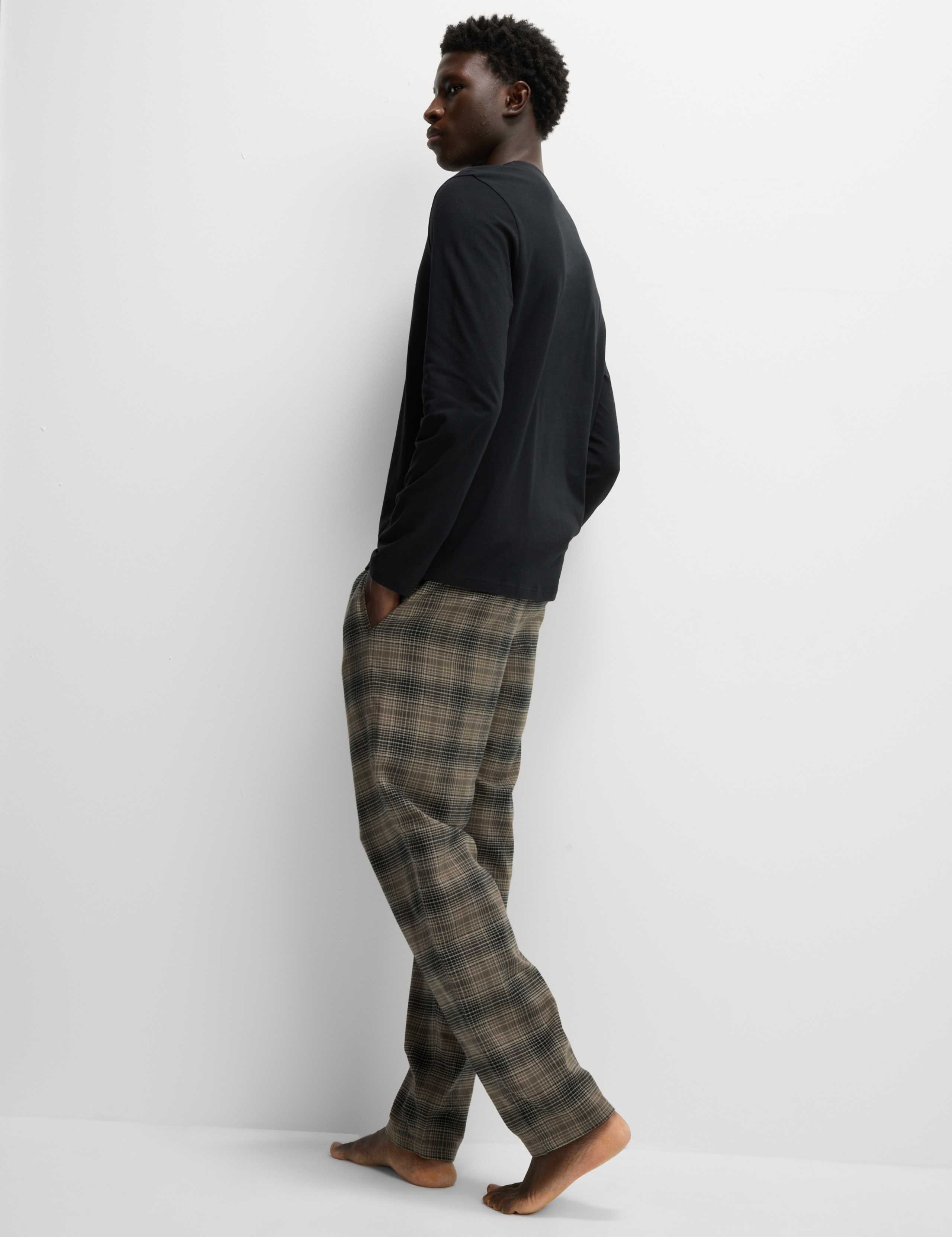 Brushed Cotton Ombre Check Pyjama Set 4 of 7
