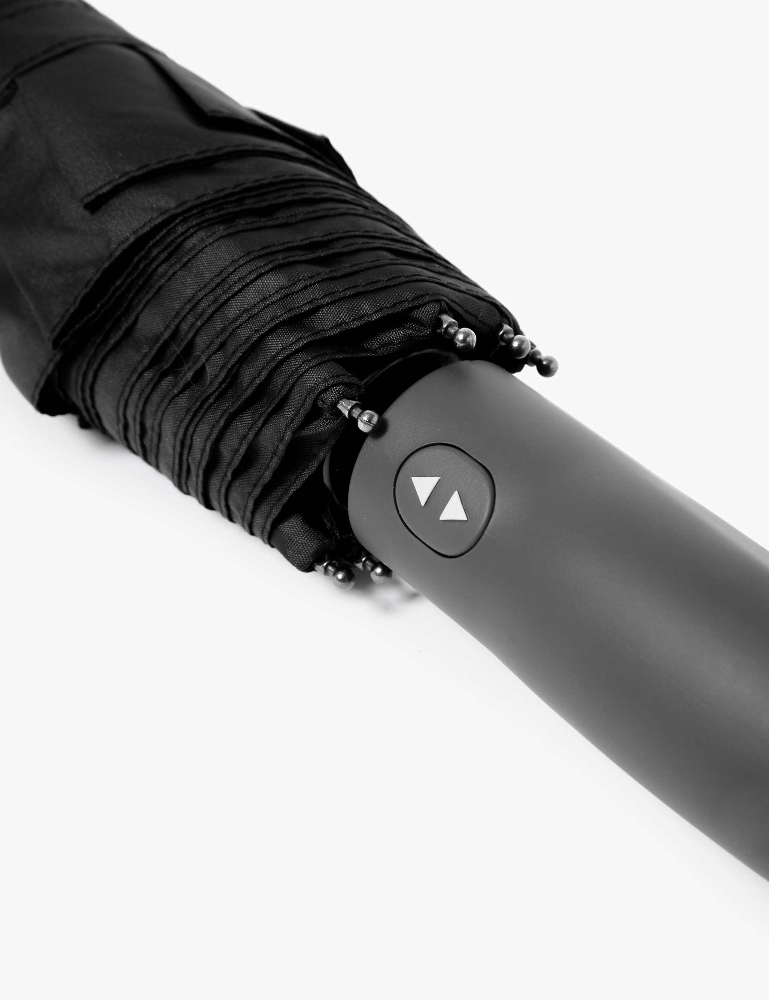 Rubber Handle Umbrella with Windtech™ 3 of 5