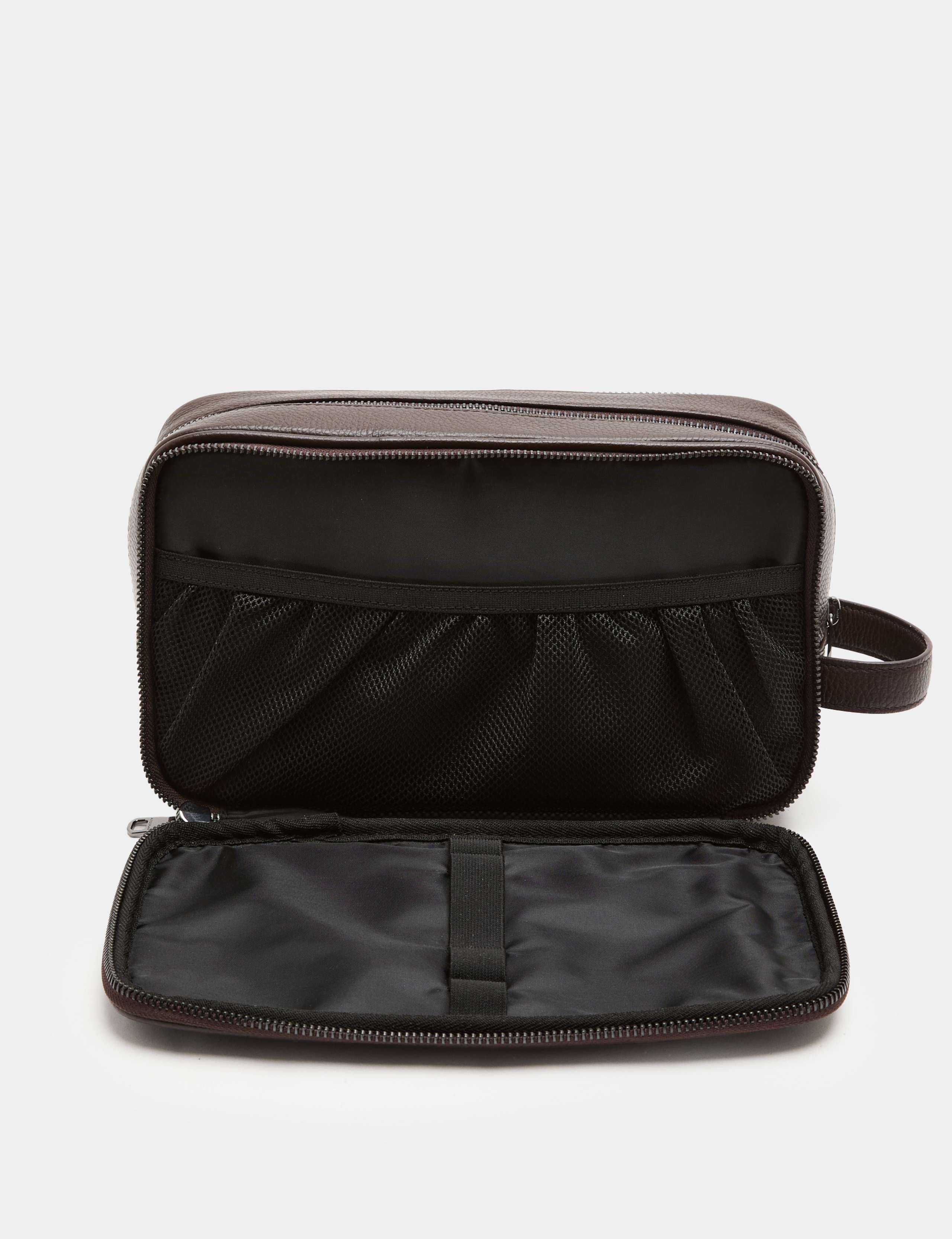 Leather Wash Bag 4 of 4