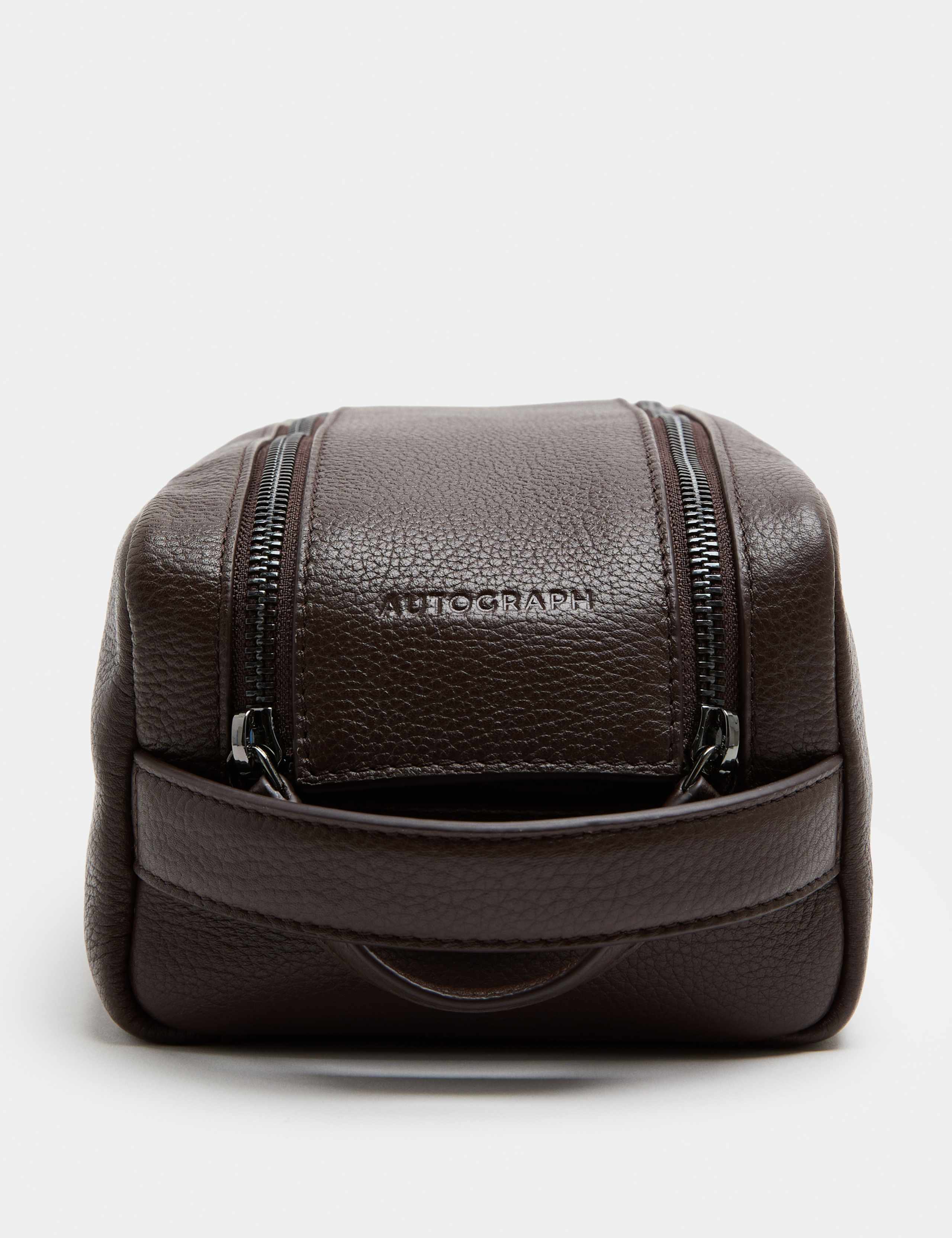 Leather Wash Bag 2 of 3