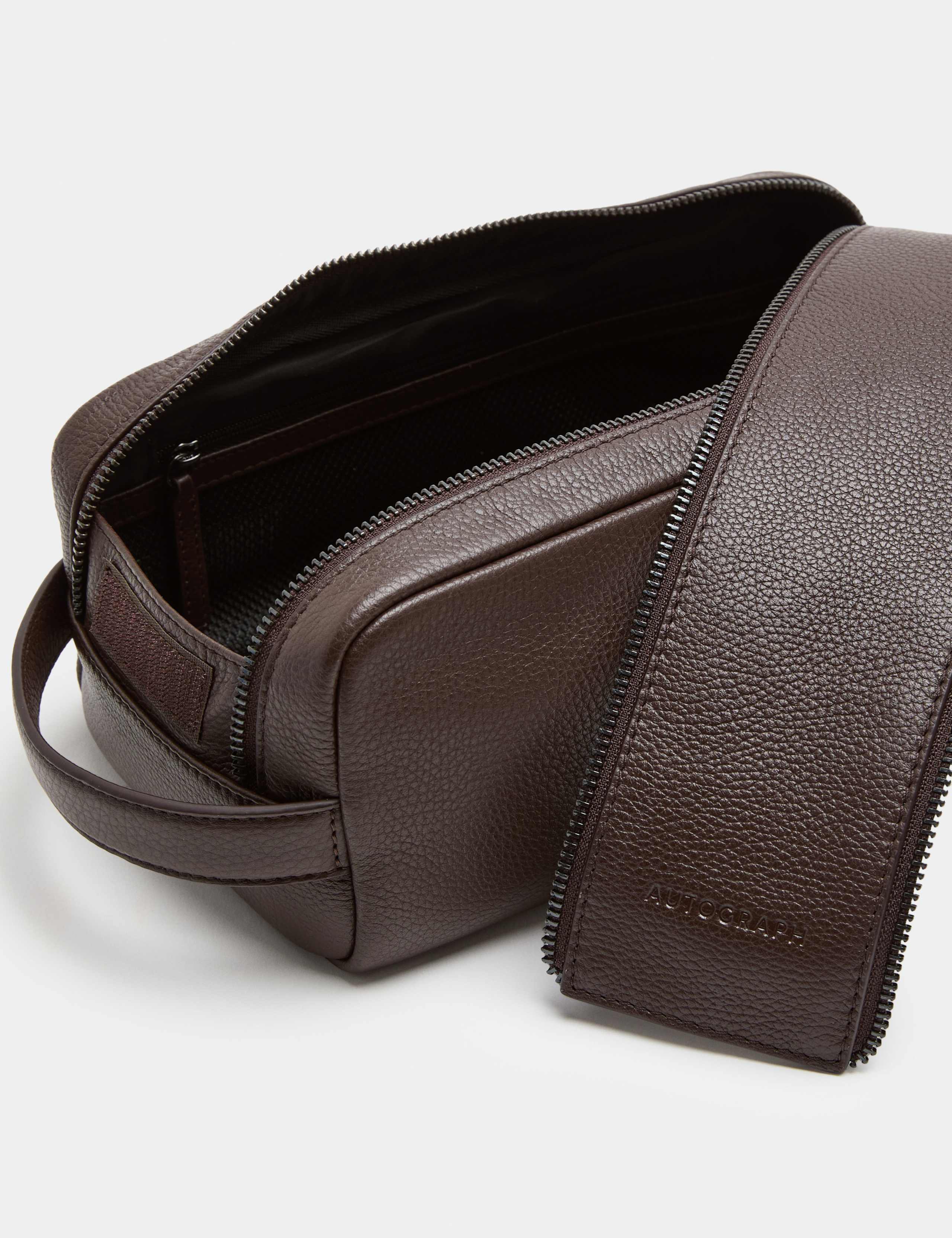 Leather Wash Bag 3 of 3