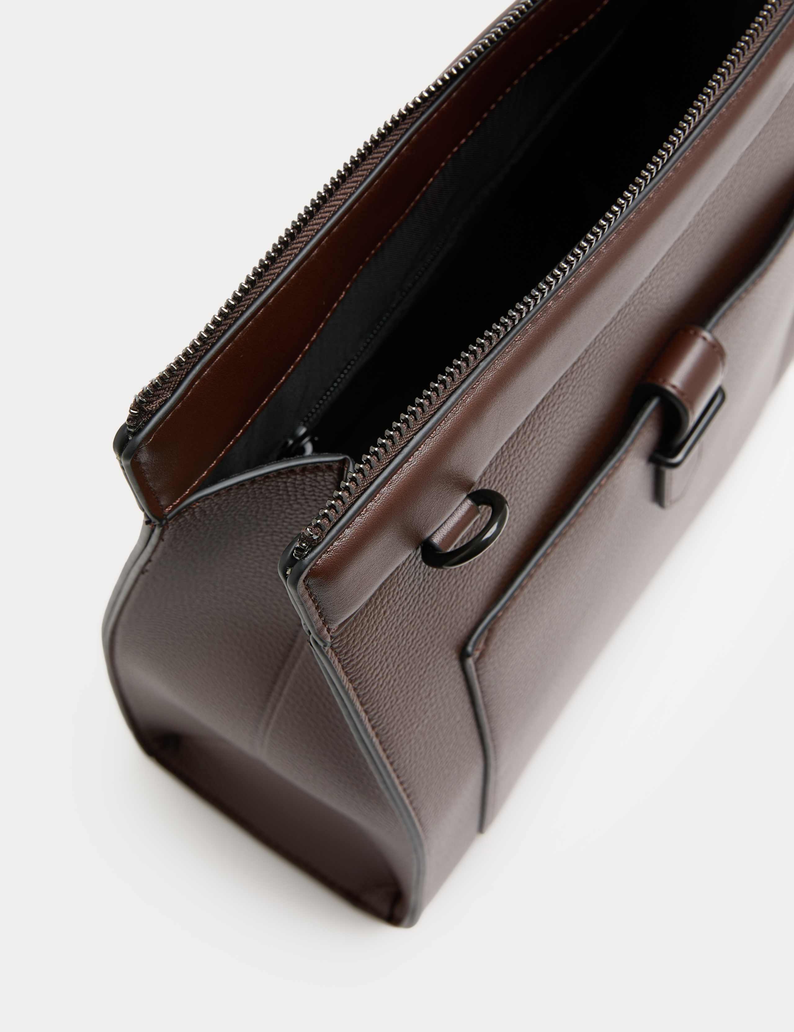 Adjustable Cross Body Bag 4 of 4