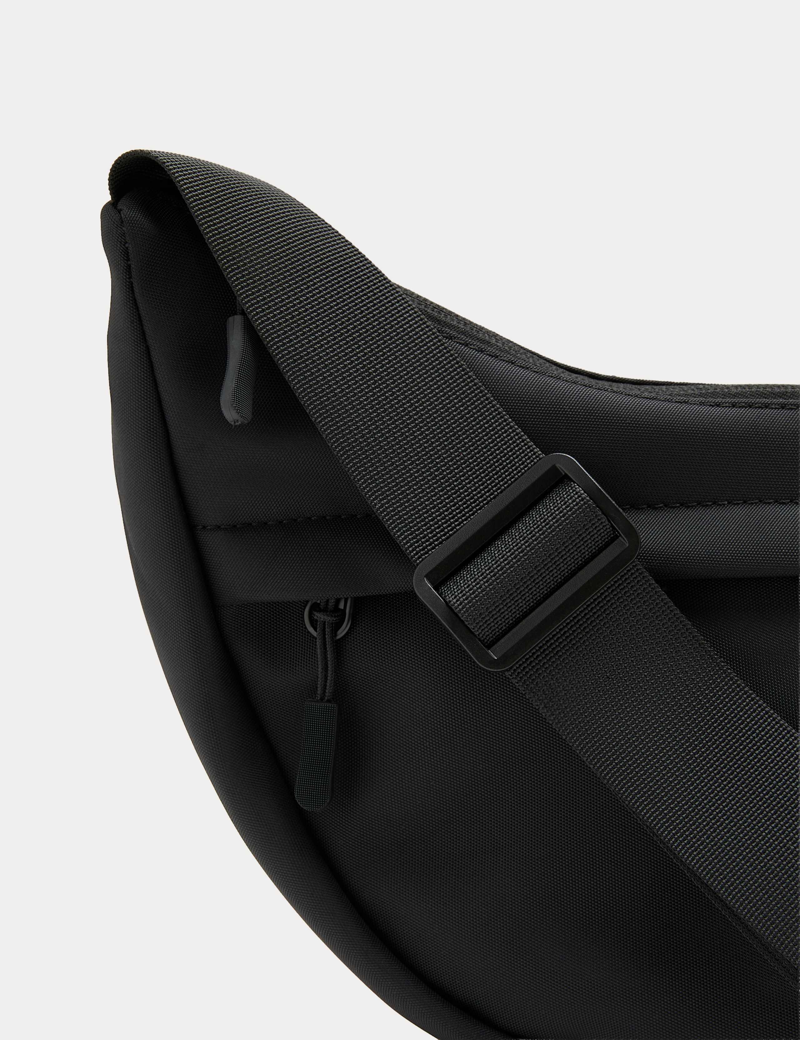 Adjustable Cross Body Bag 3 of 4