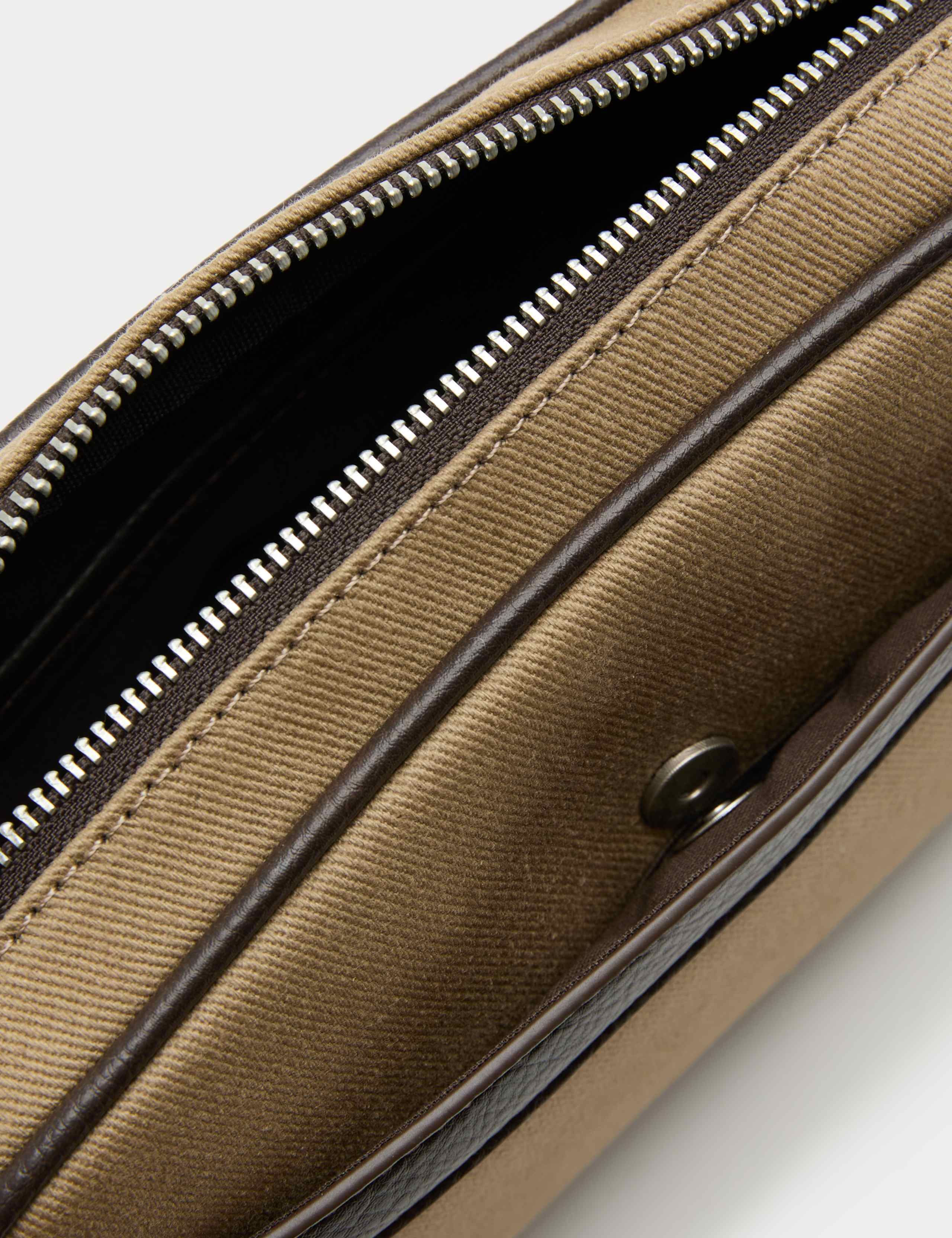 Textured Cross Body Bag 4 of 4