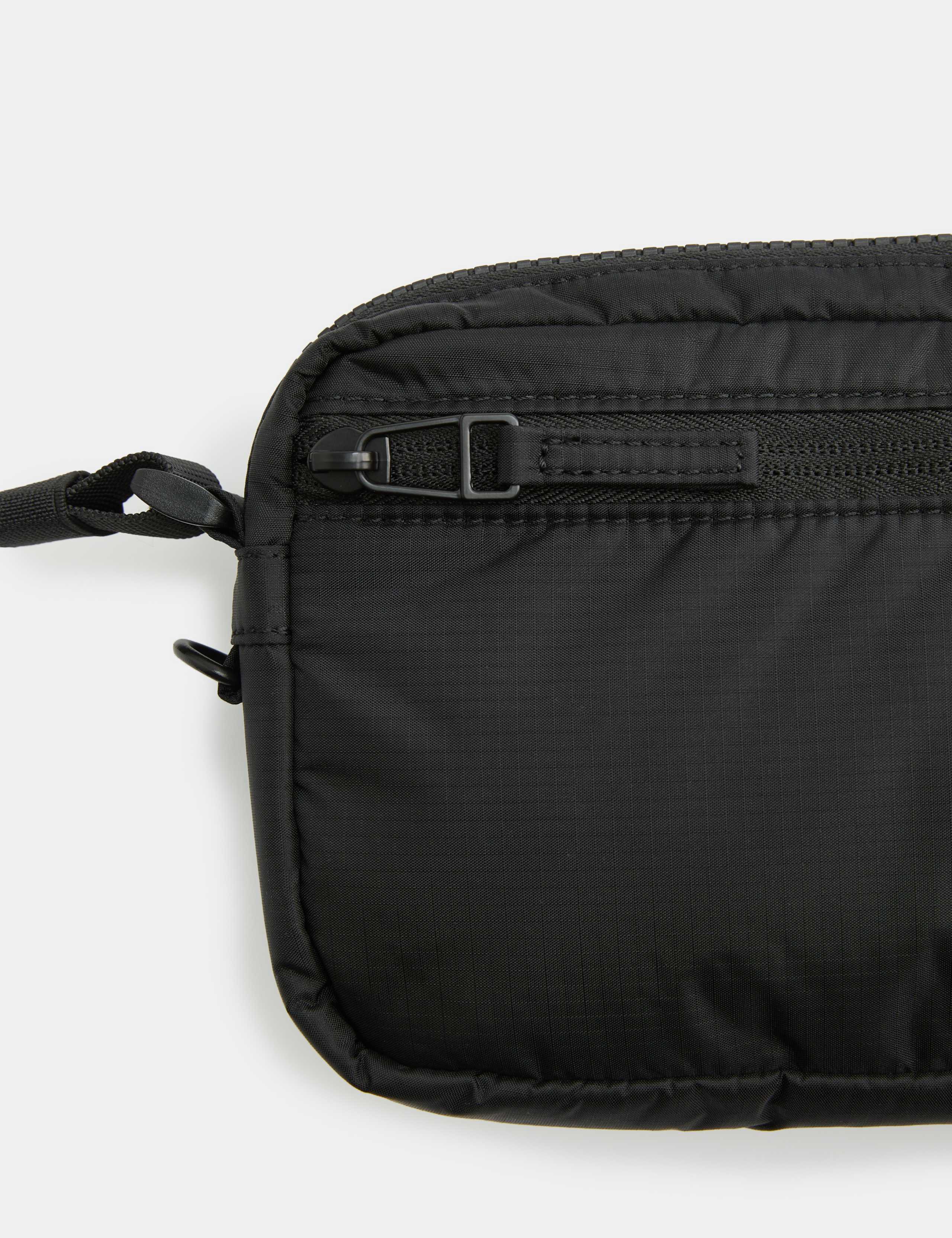 Cross Body Bag 4 of 4