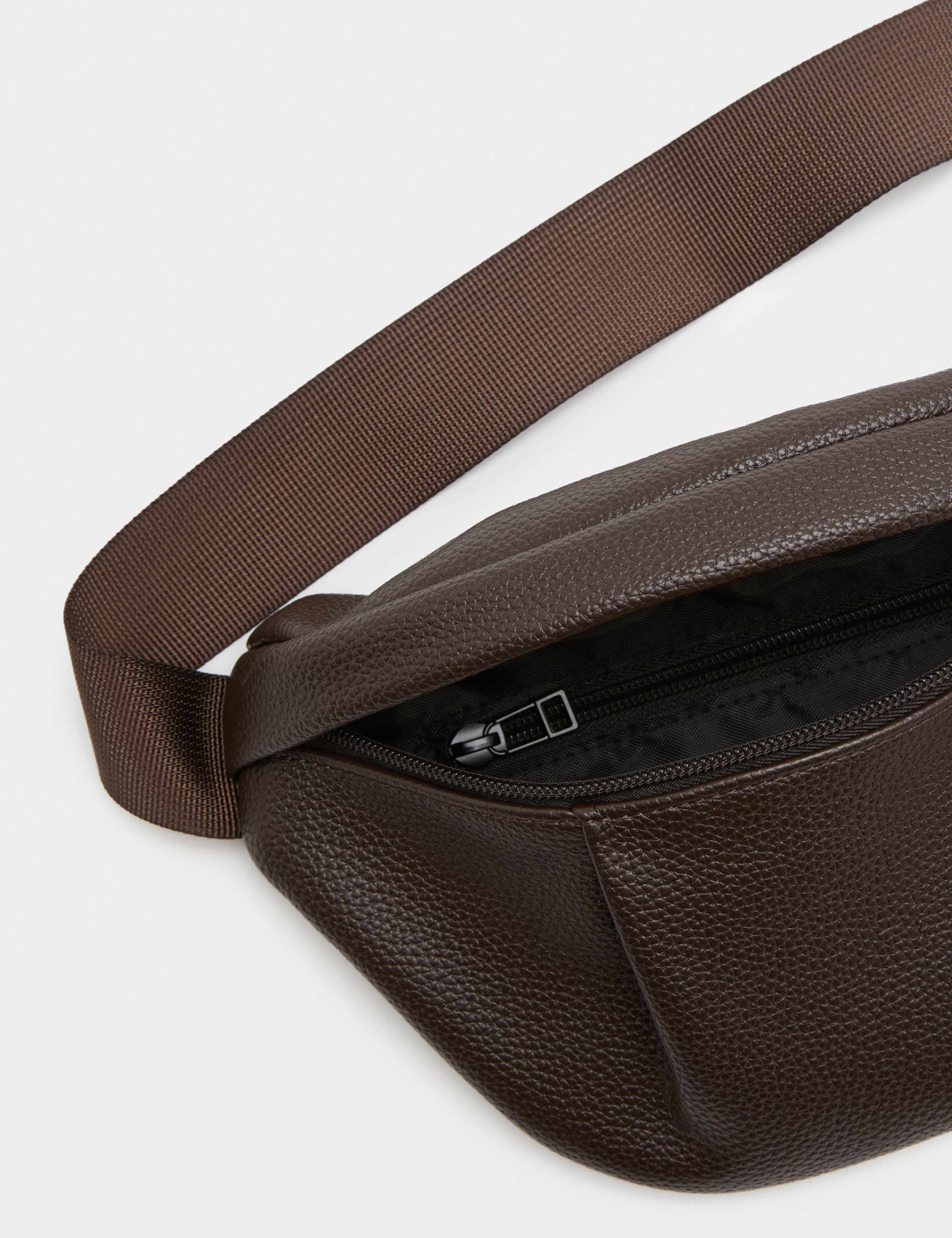 Pebble Grain Mock Leather Bumbag 3 of 4