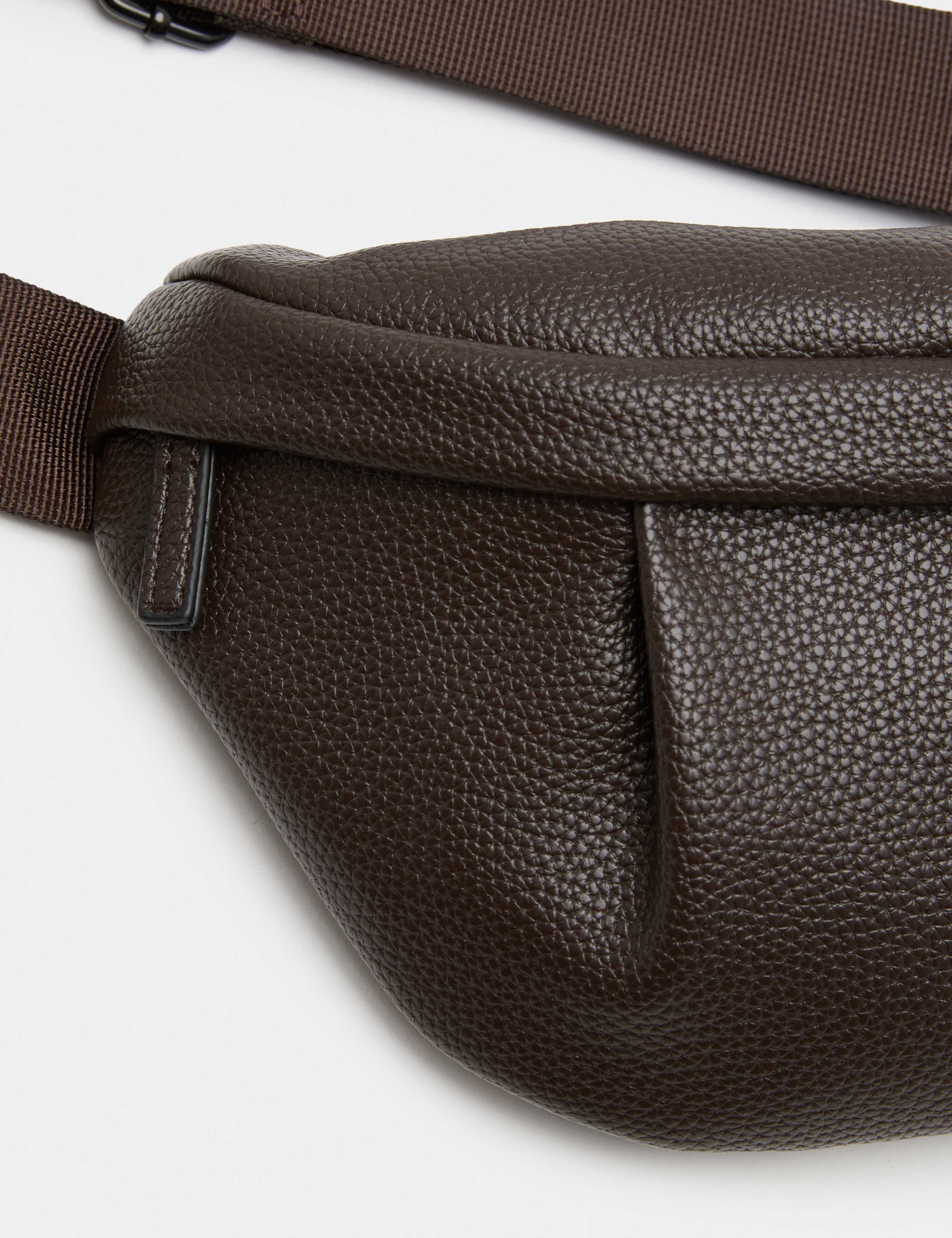 Pebble Grain Mock Leather Bumbag 4 of 4