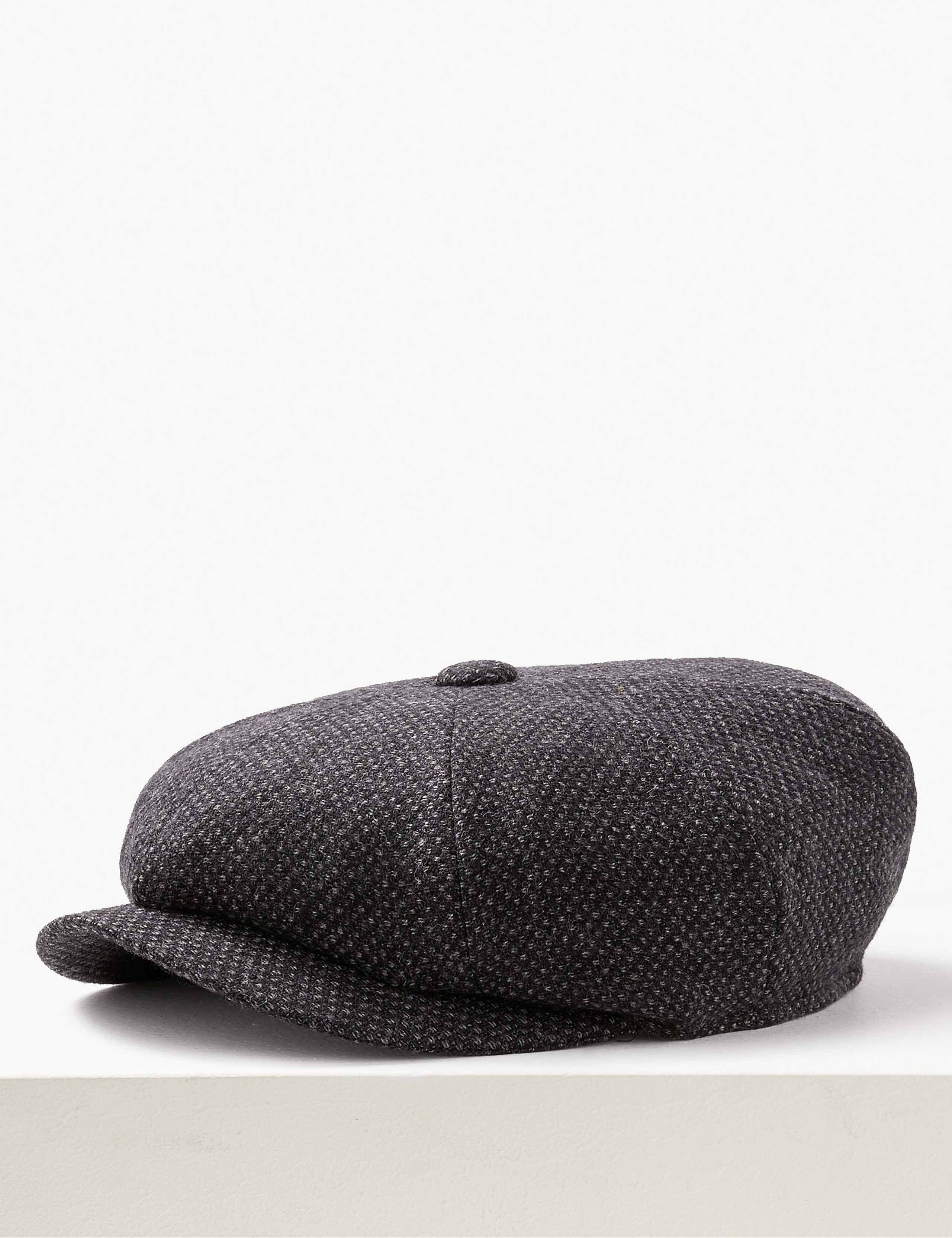 Pure Wool Baker Boy Hat with Stormwear™ 1 of 3