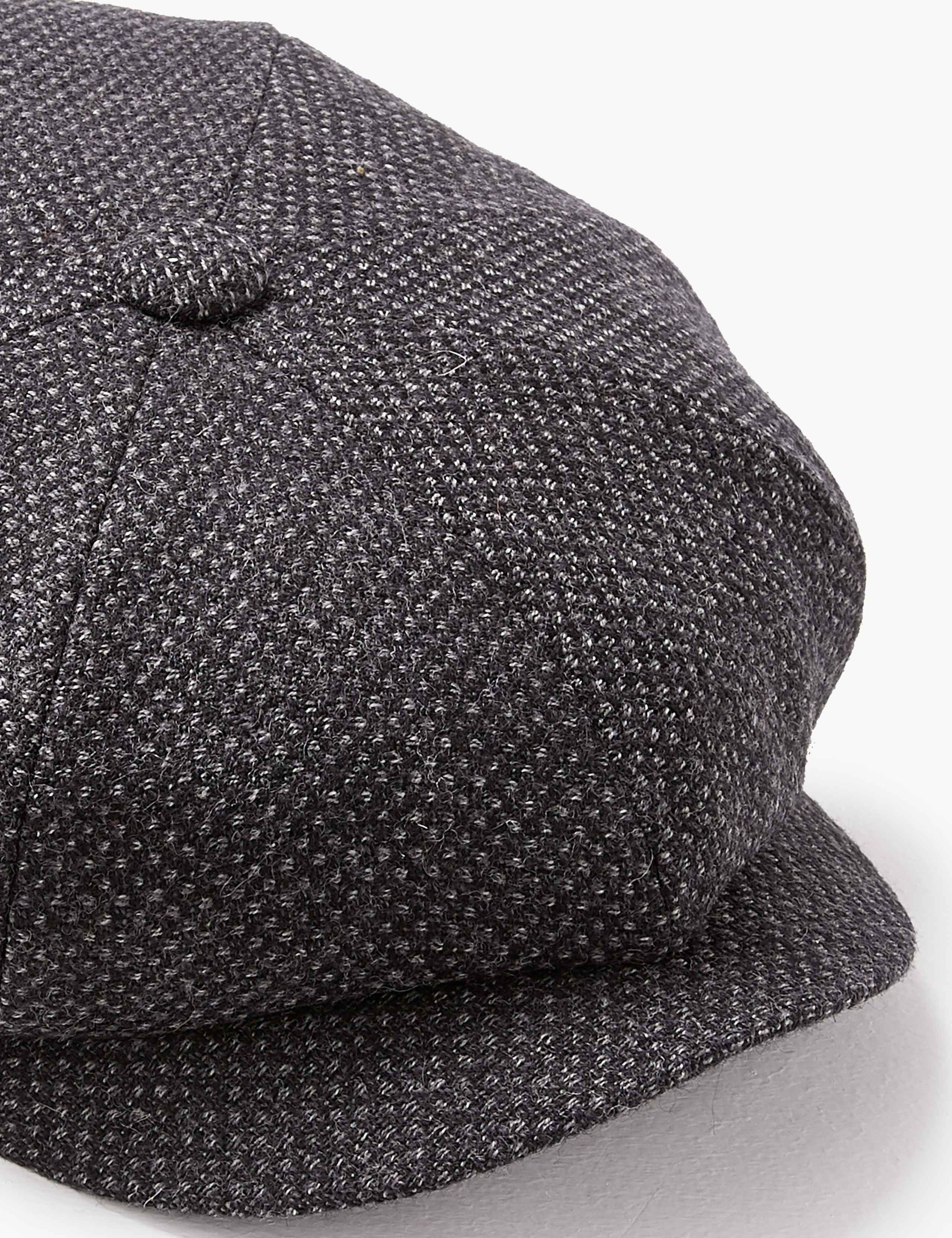 Pure Wool Baker Boy Hat with Stormwear™ 2 of 3