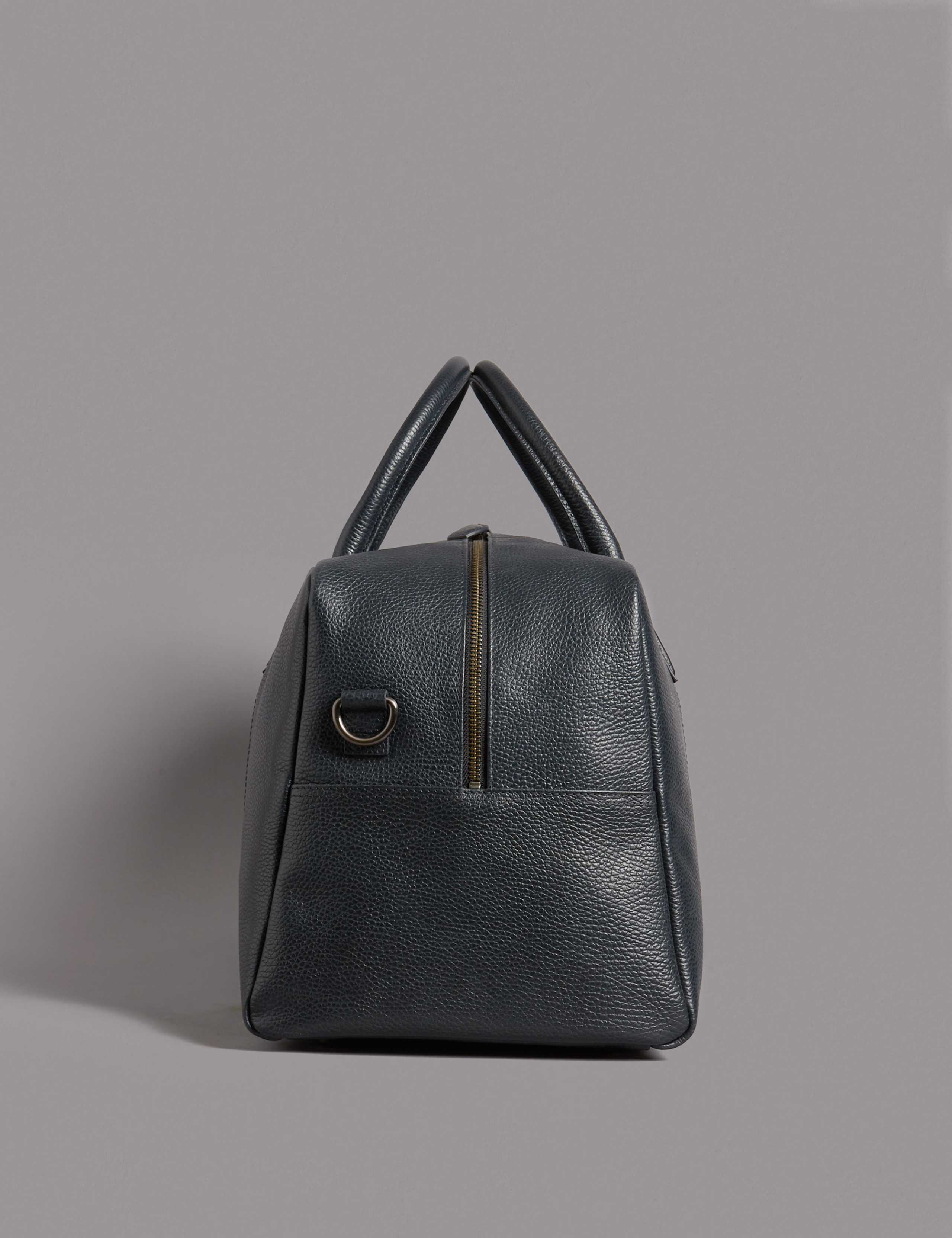 Pebble Grain Leather Holdall 3 of 5