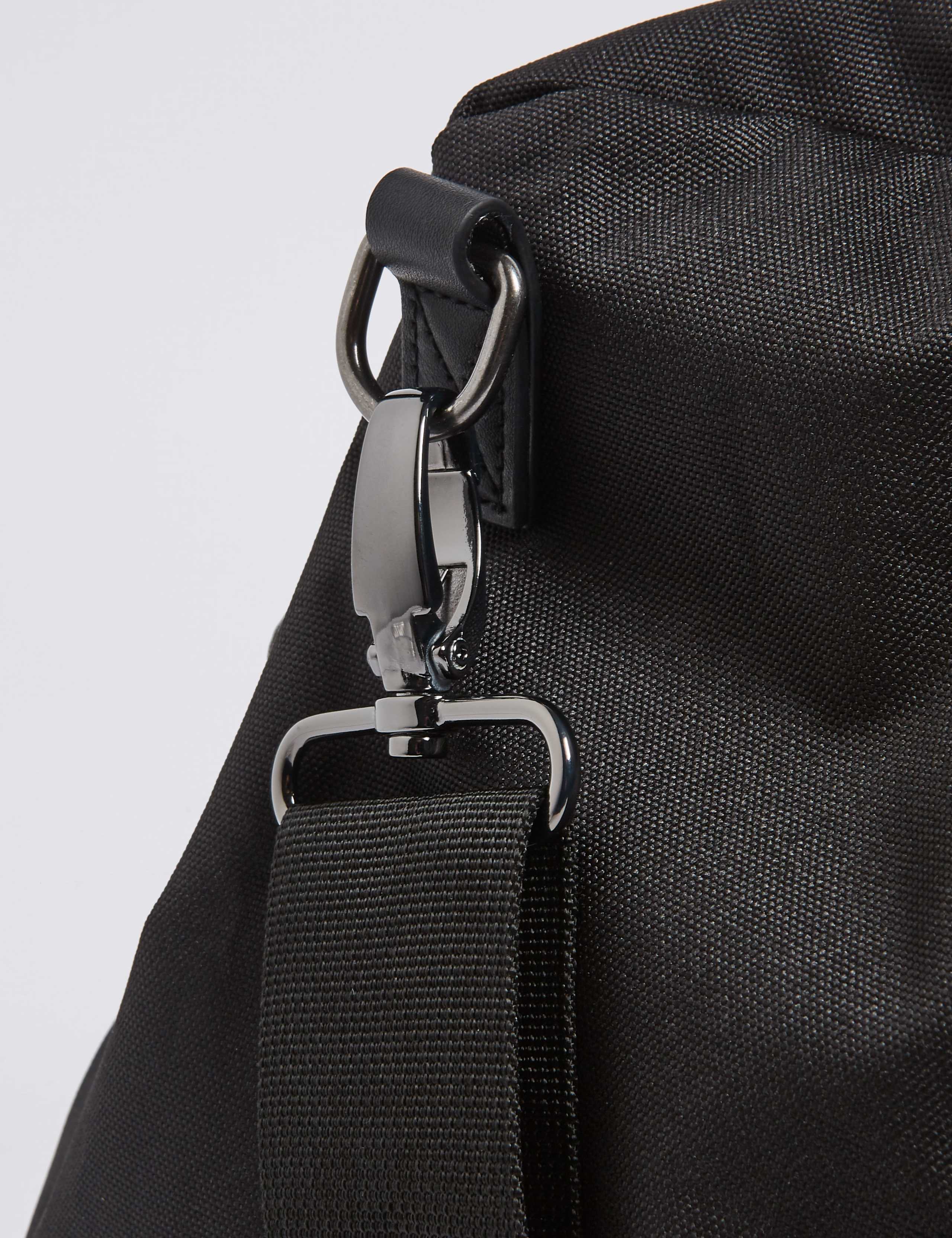 Scuff Resistant Cordura® Holdall 4 of 5