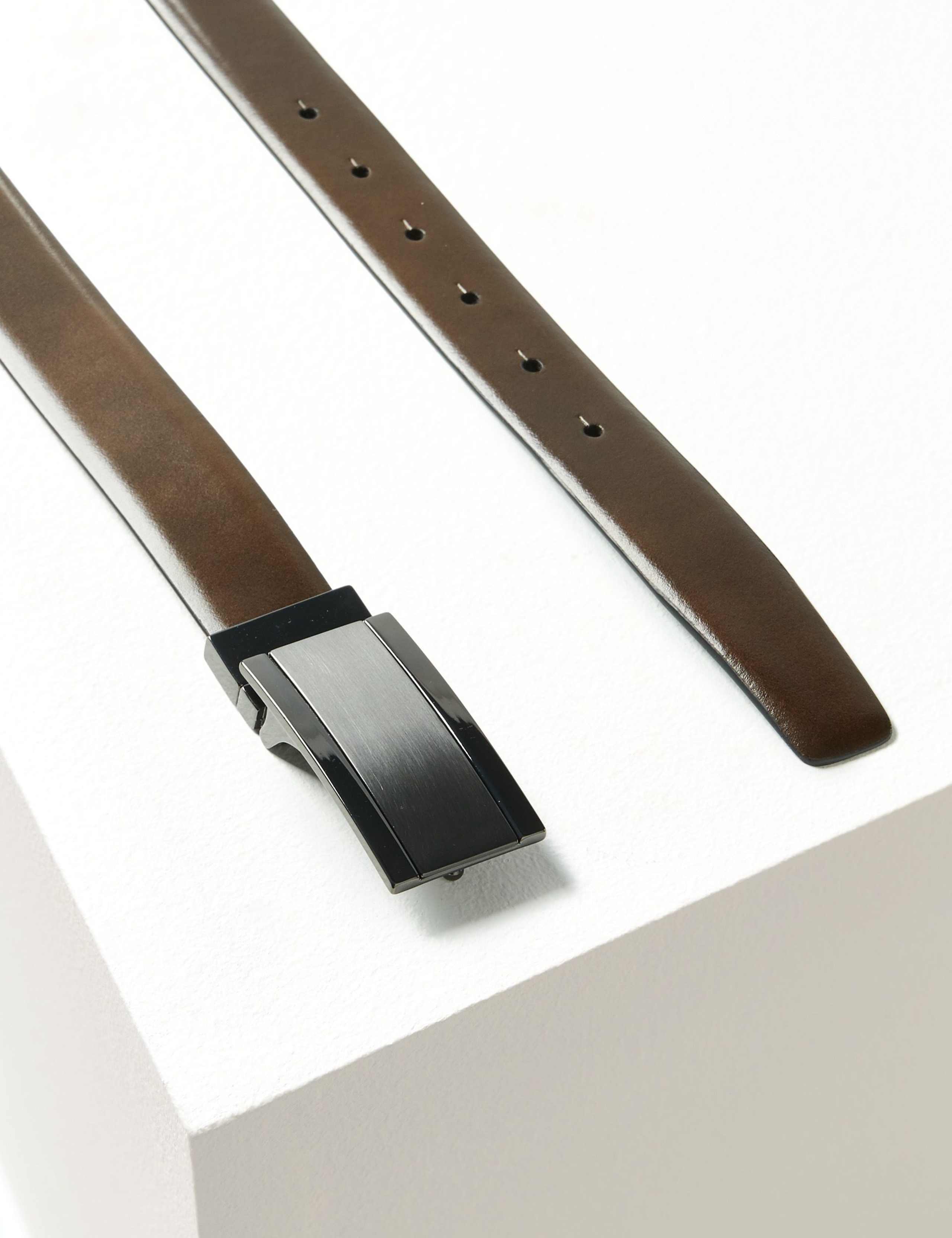 Leather Reversible Belt 4 of 5