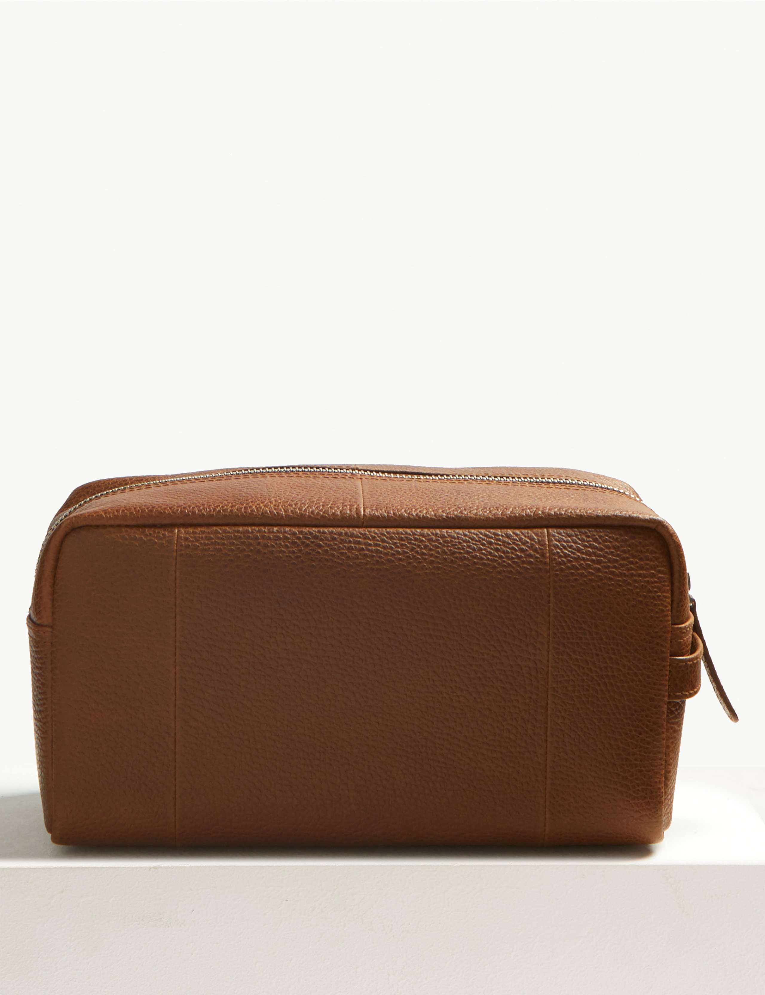 Pebble Grain Leather Washbag 2 of 6