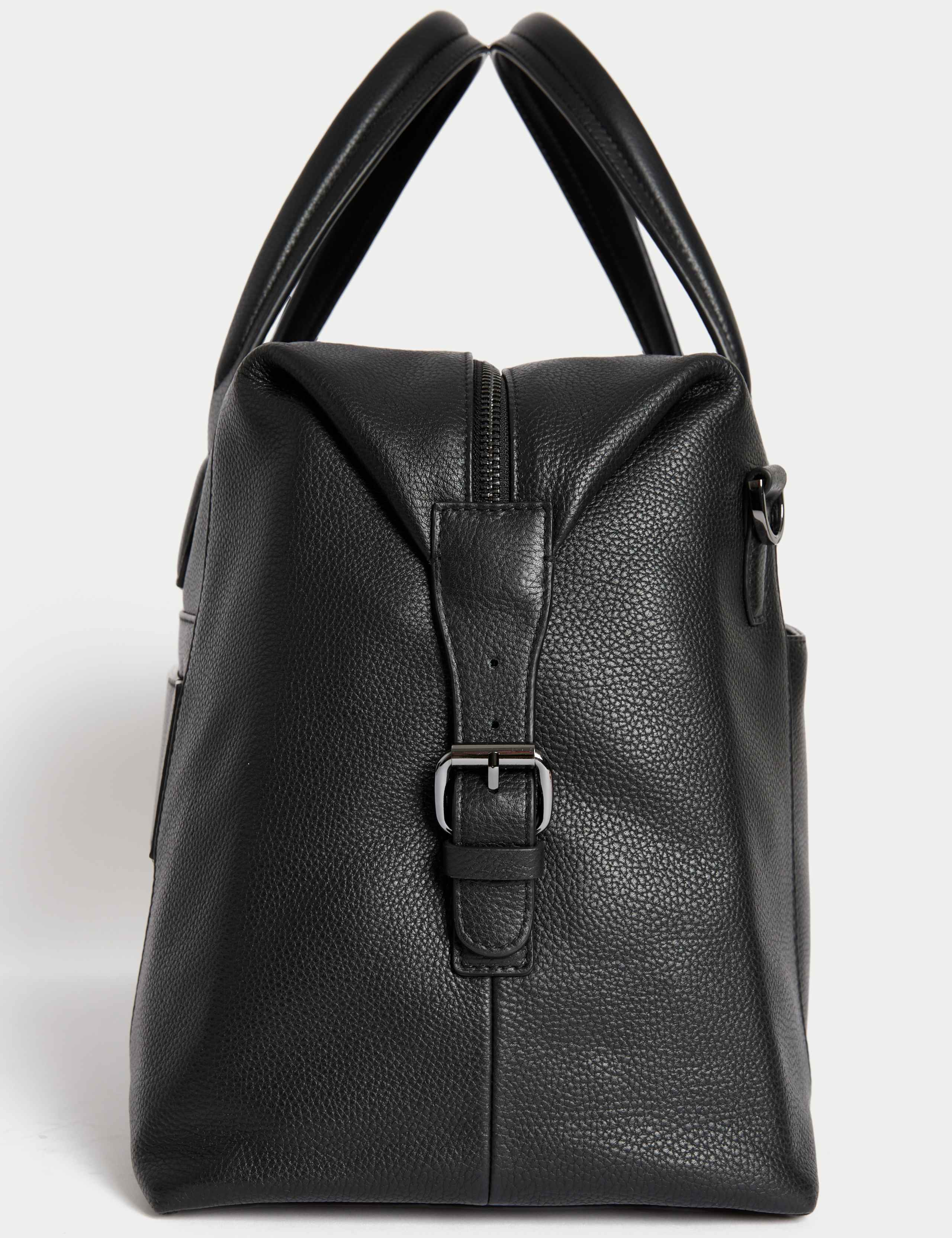 Casual Leather Weekend Bag 2 of 4