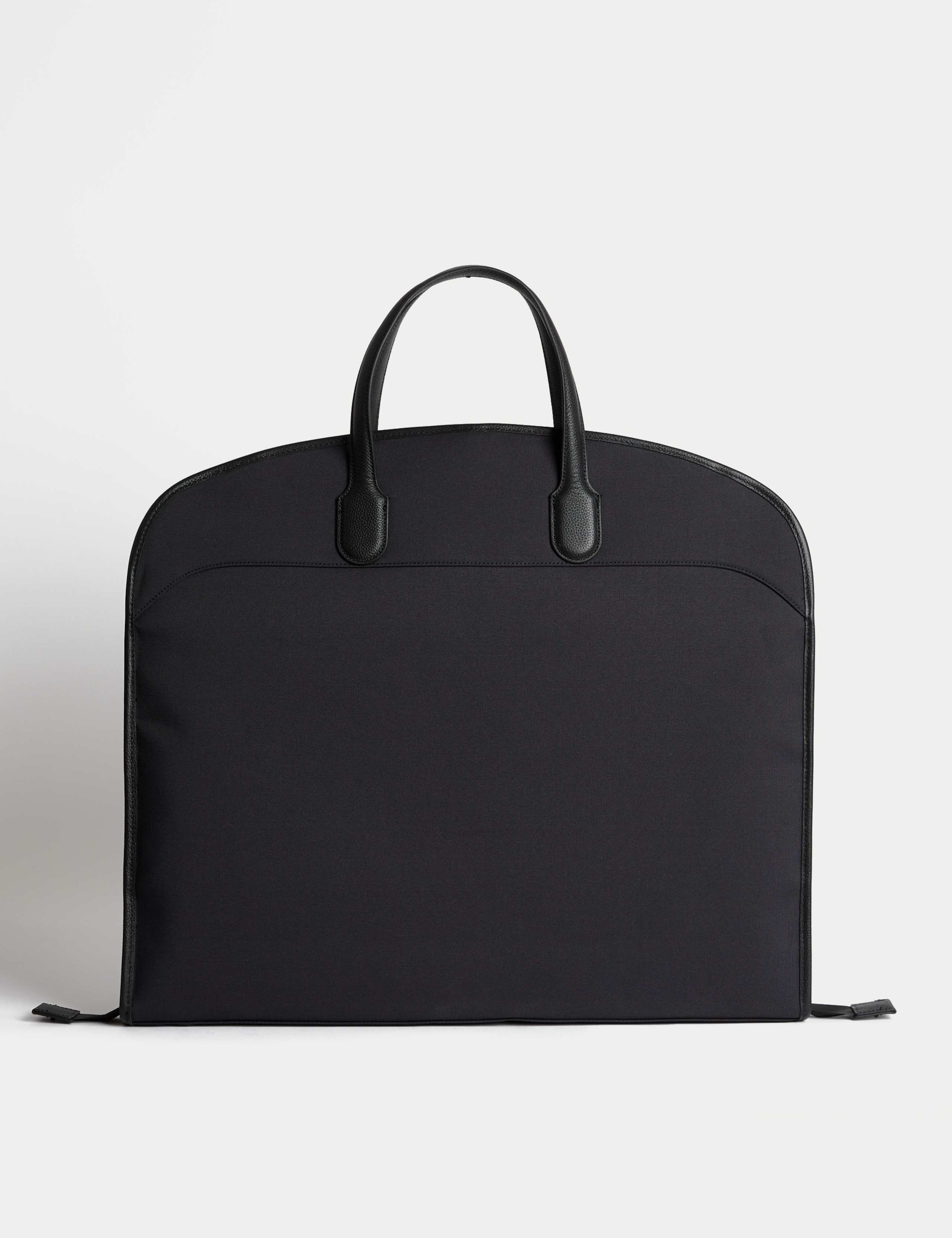Performance Suitcarrier 2 of 5