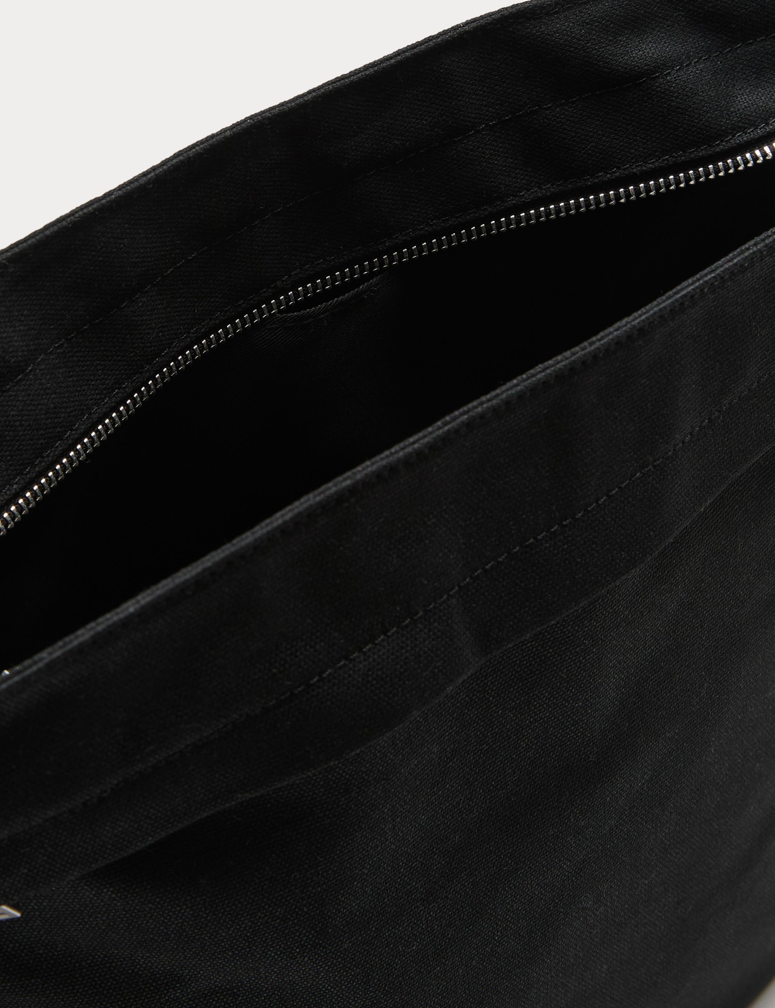 Canvas Cross Body Bag 4 of 4