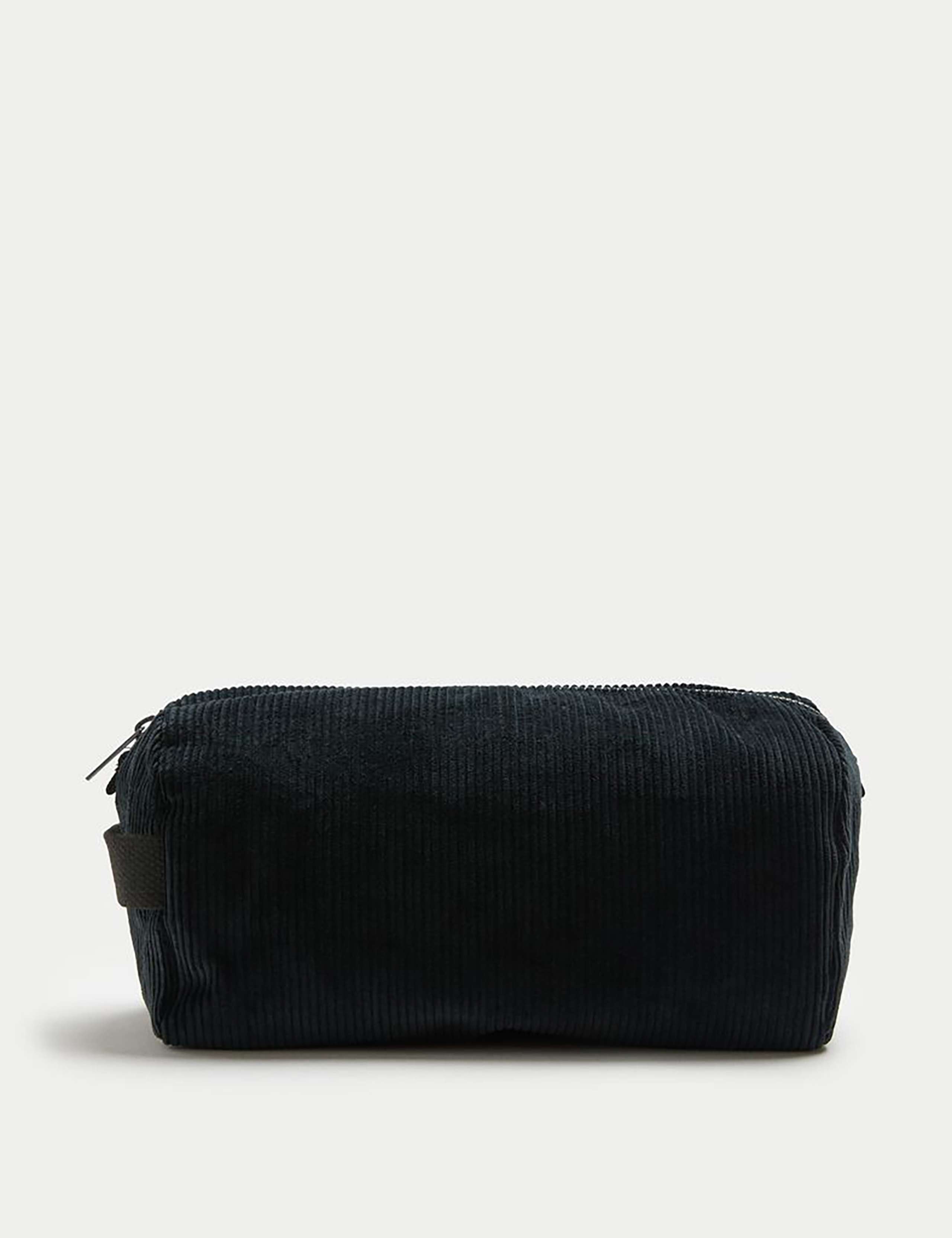 Cord Washbag 1 of 2