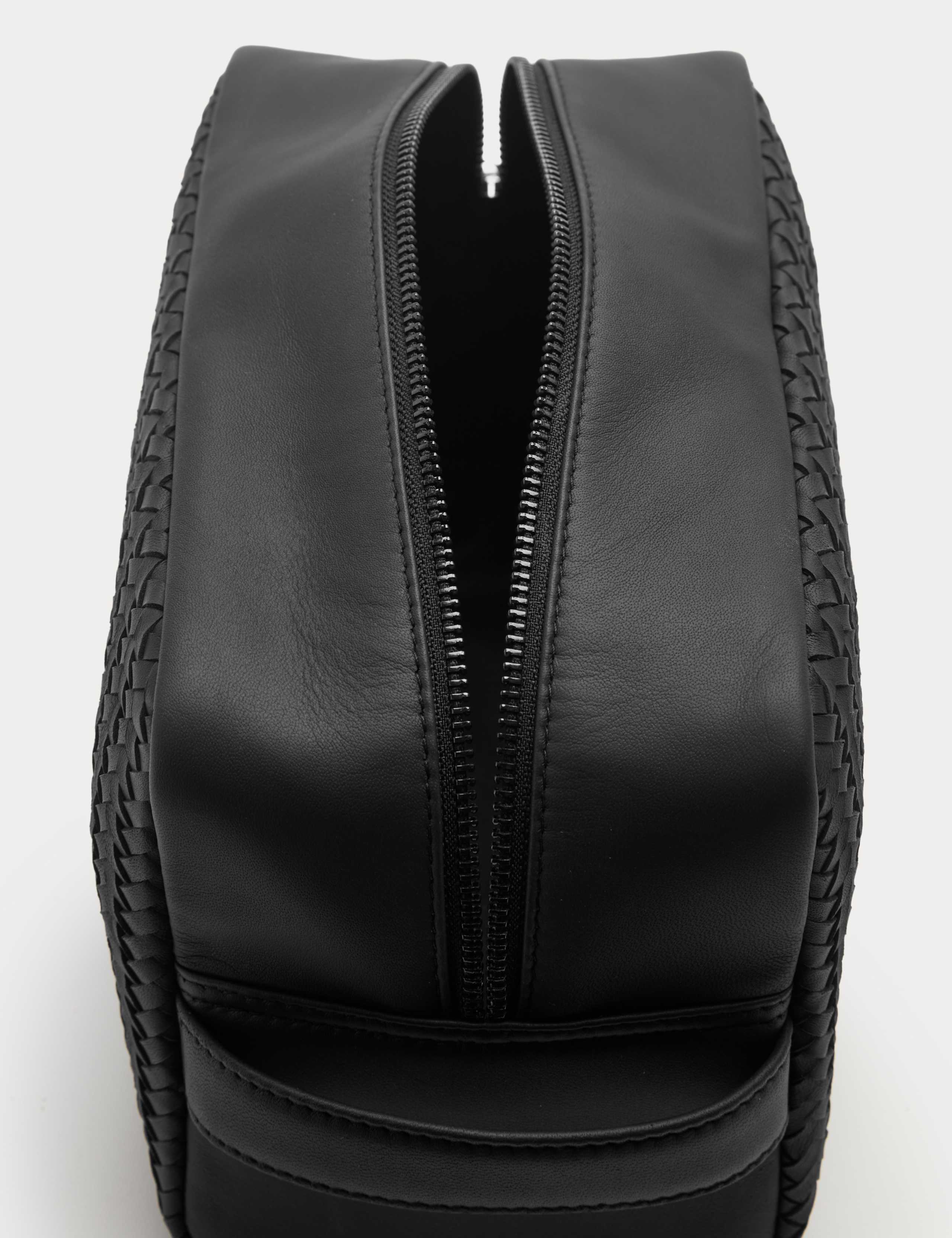 Braided Leather Washbag 2 of 3