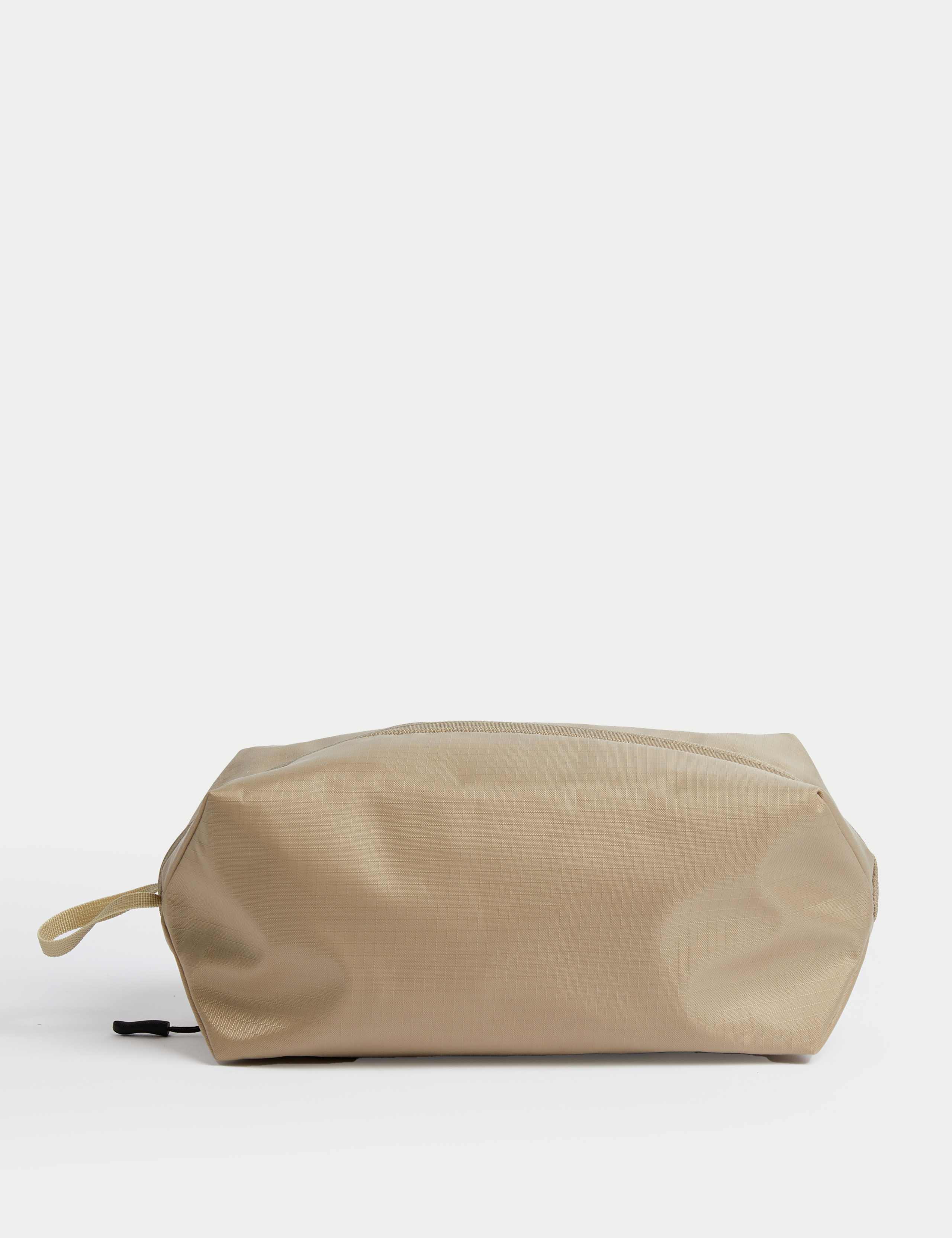 Washbag 1 of 5