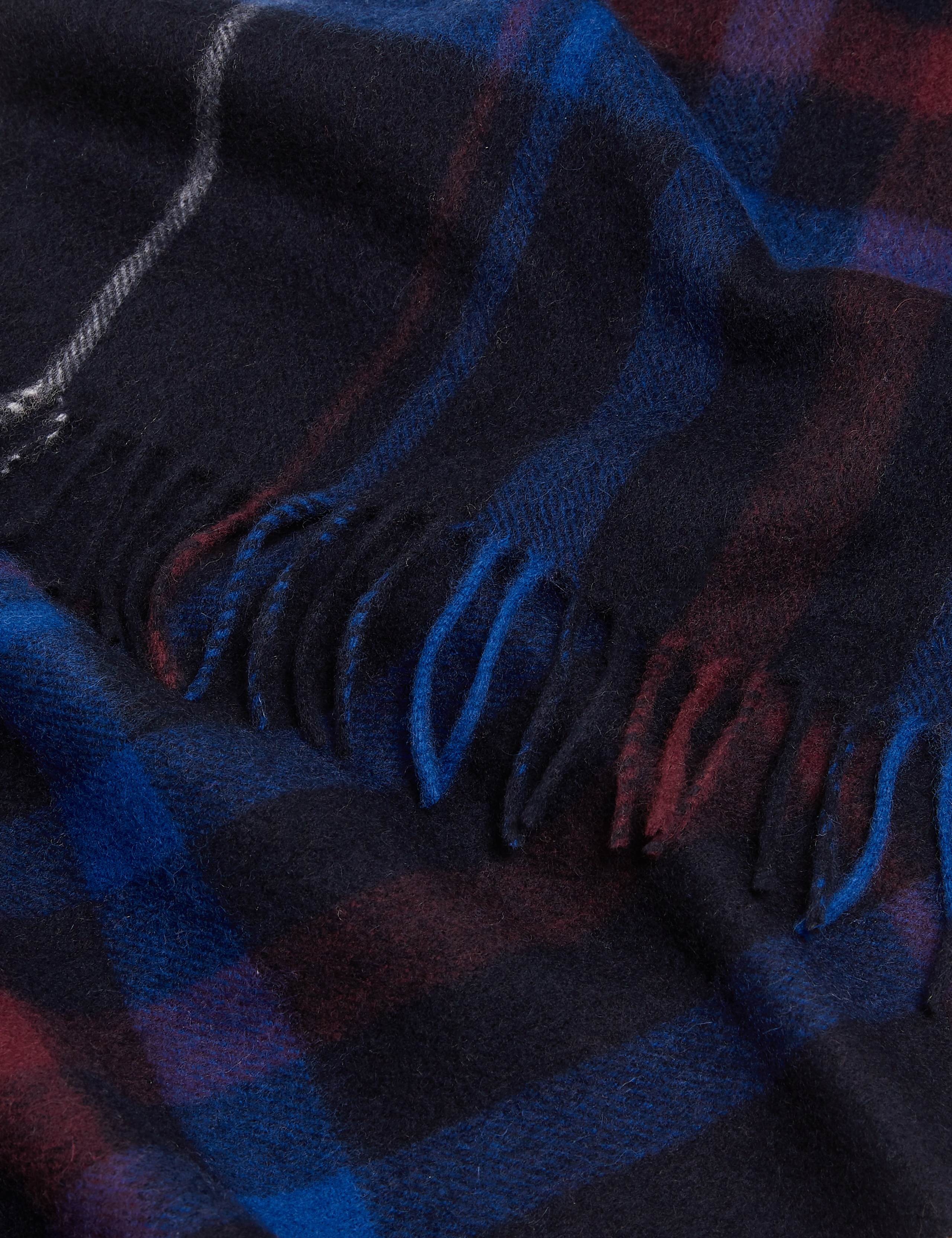Merino Checked Scarf 3 of 3