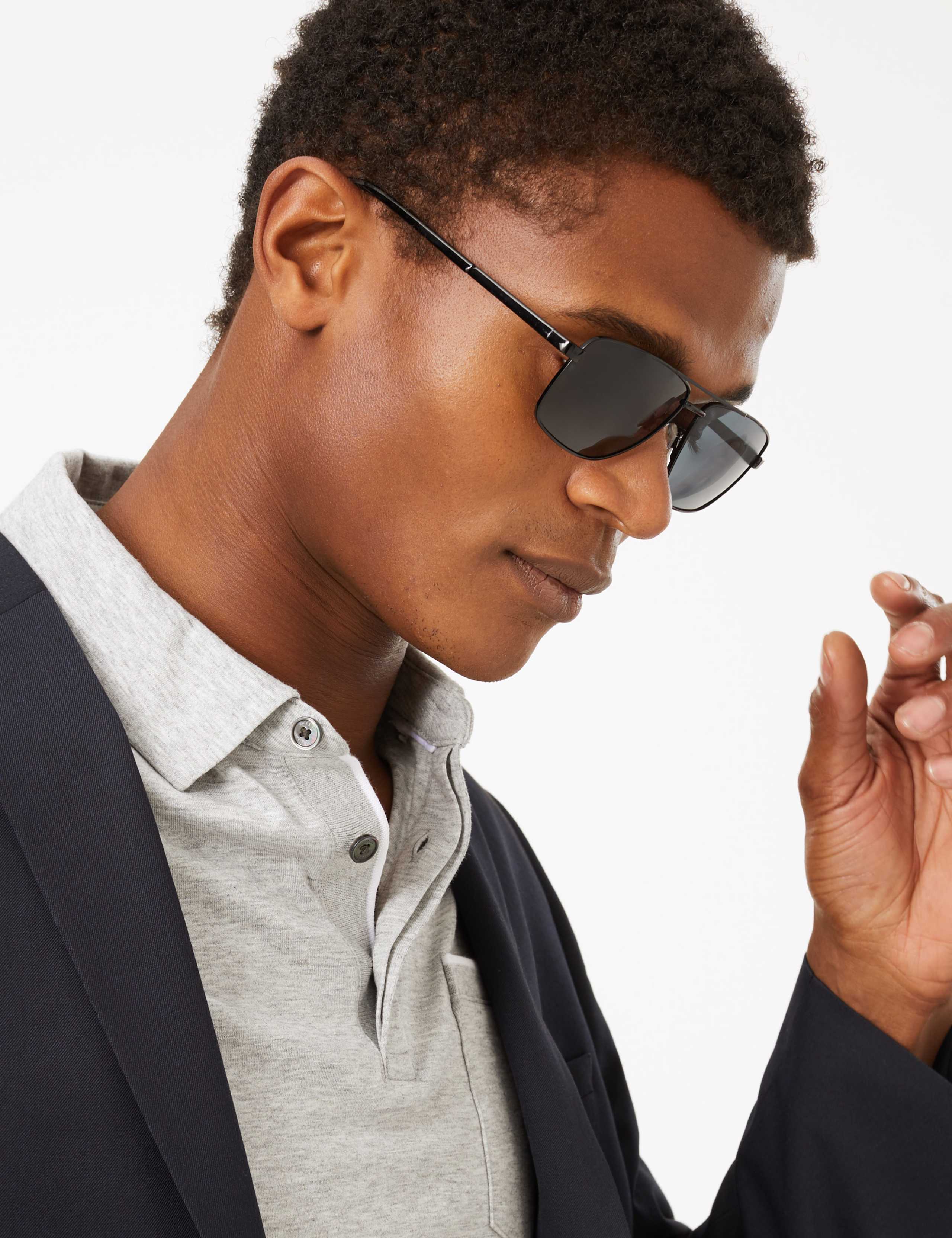 Navigator Polarised Sunglasses 1 of 5