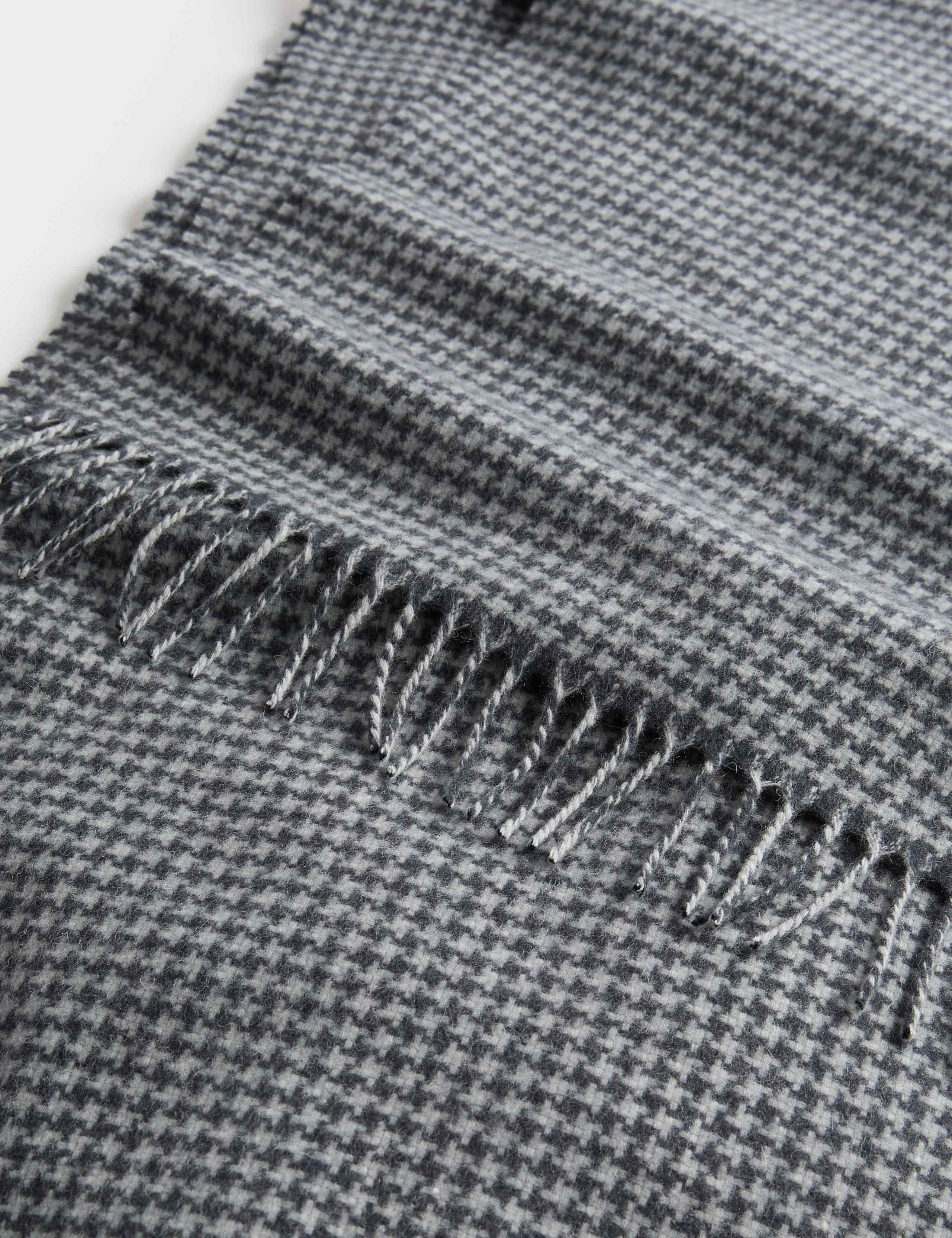 Merino Wool Dogstooth Scarf 2 of 2