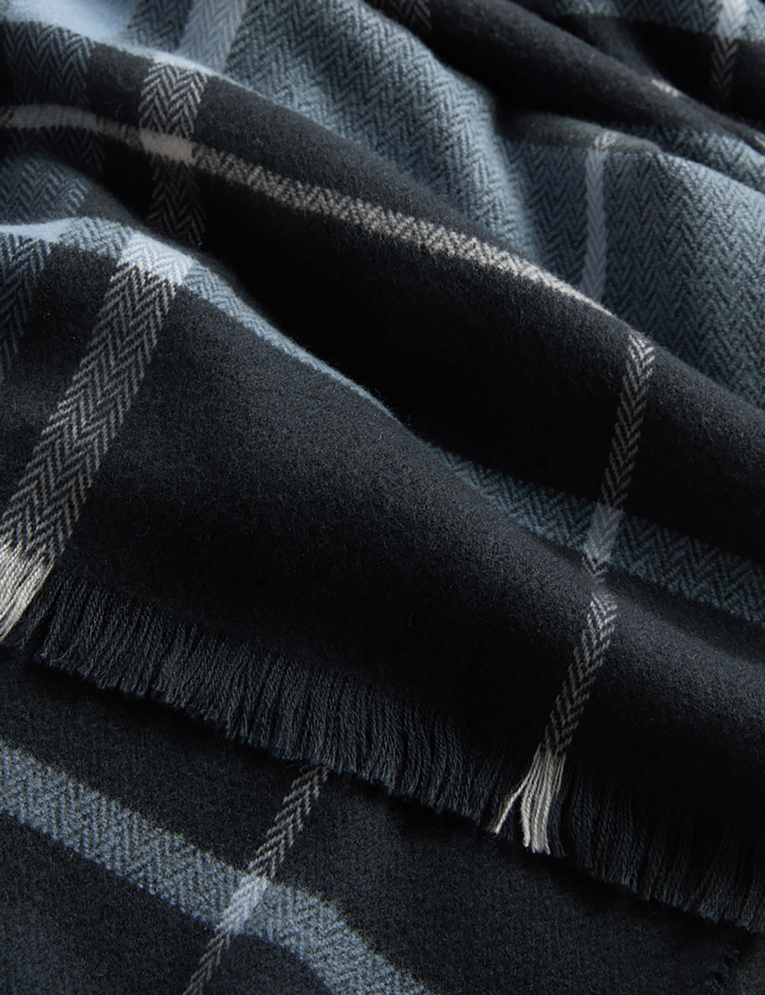 Heatgen™ Checked Scarf 2 of 2