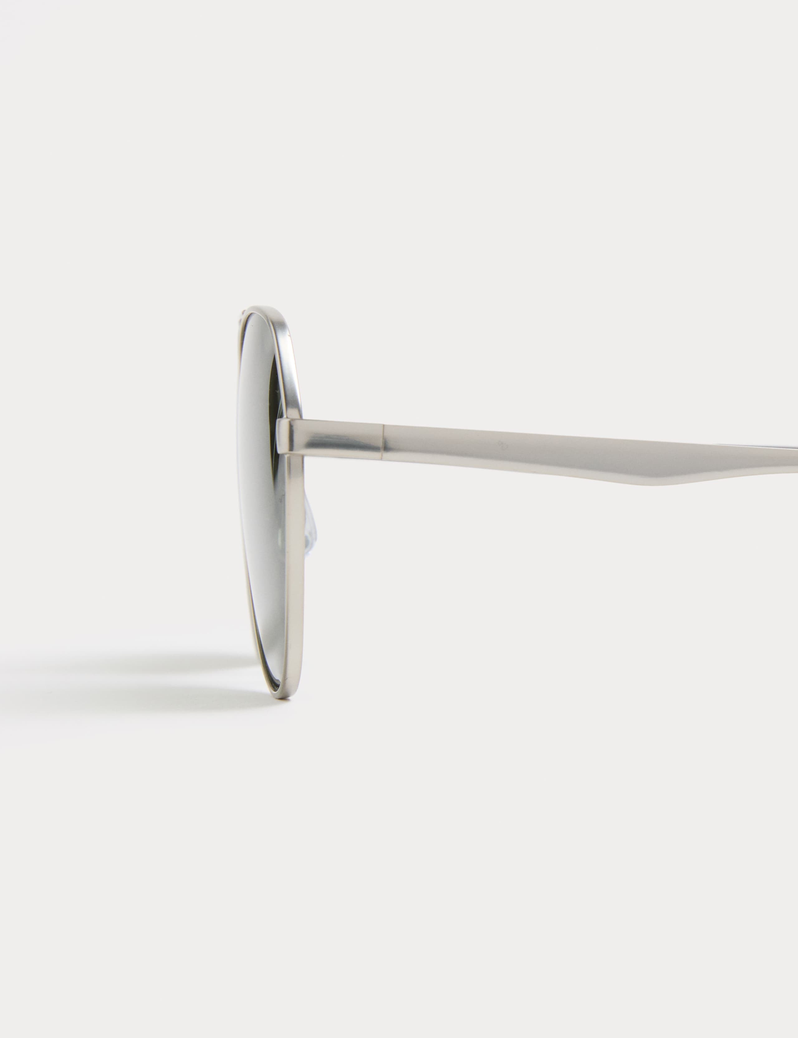 Metal Aviator Polarised Sunglasses 2 of 2