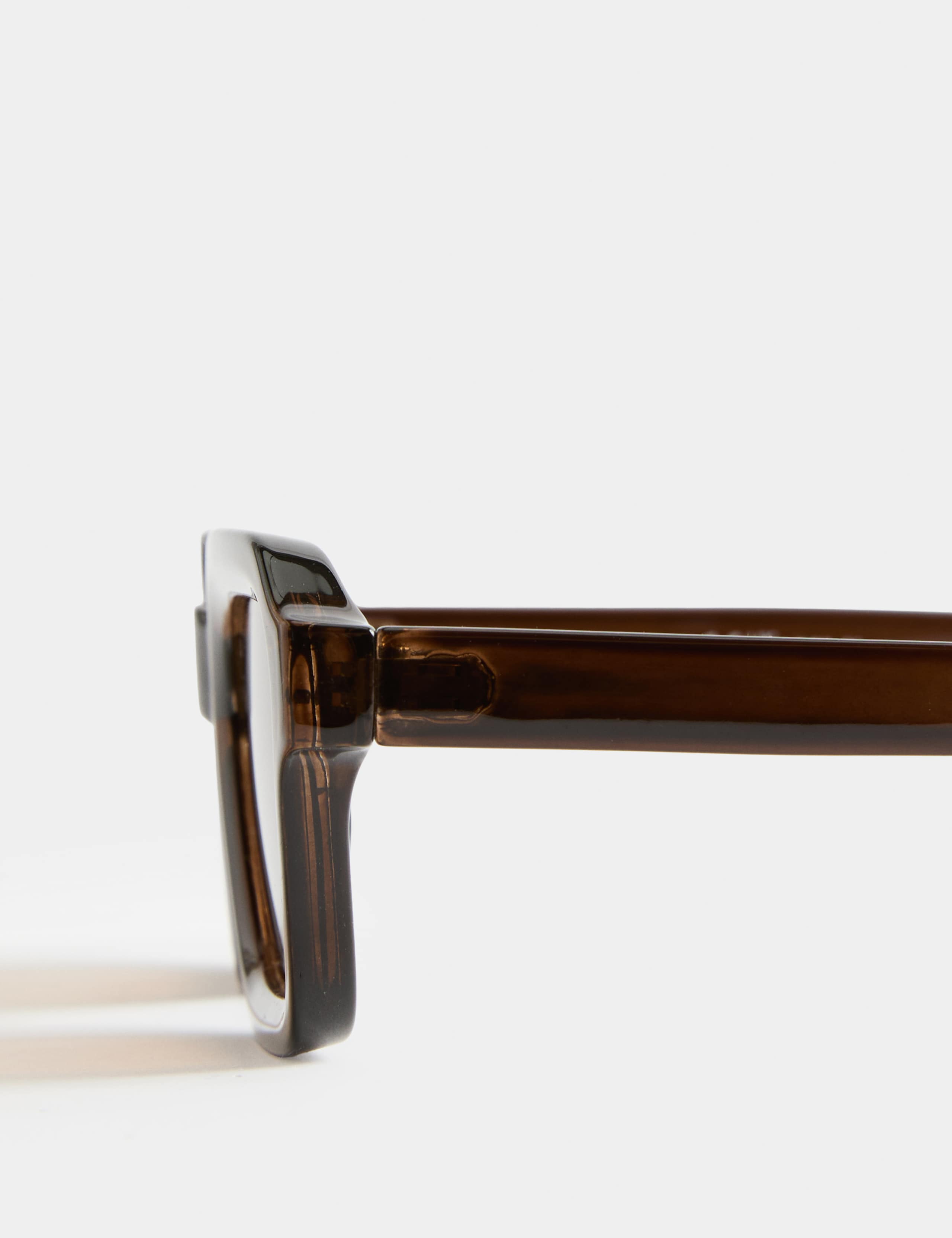 Chunky Polarised Sunglasses 2 of 2