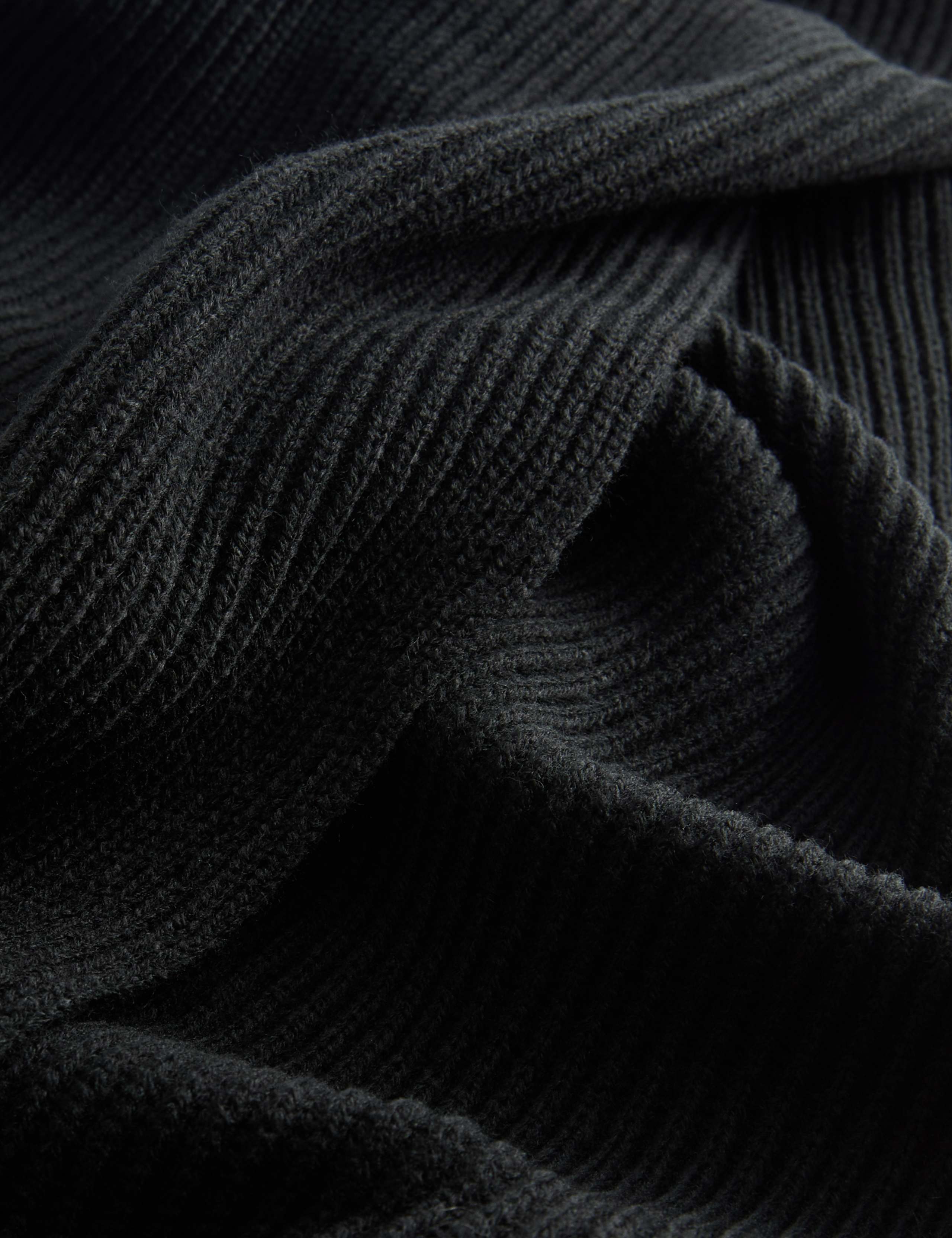 Knitted Scarf 2 of 2