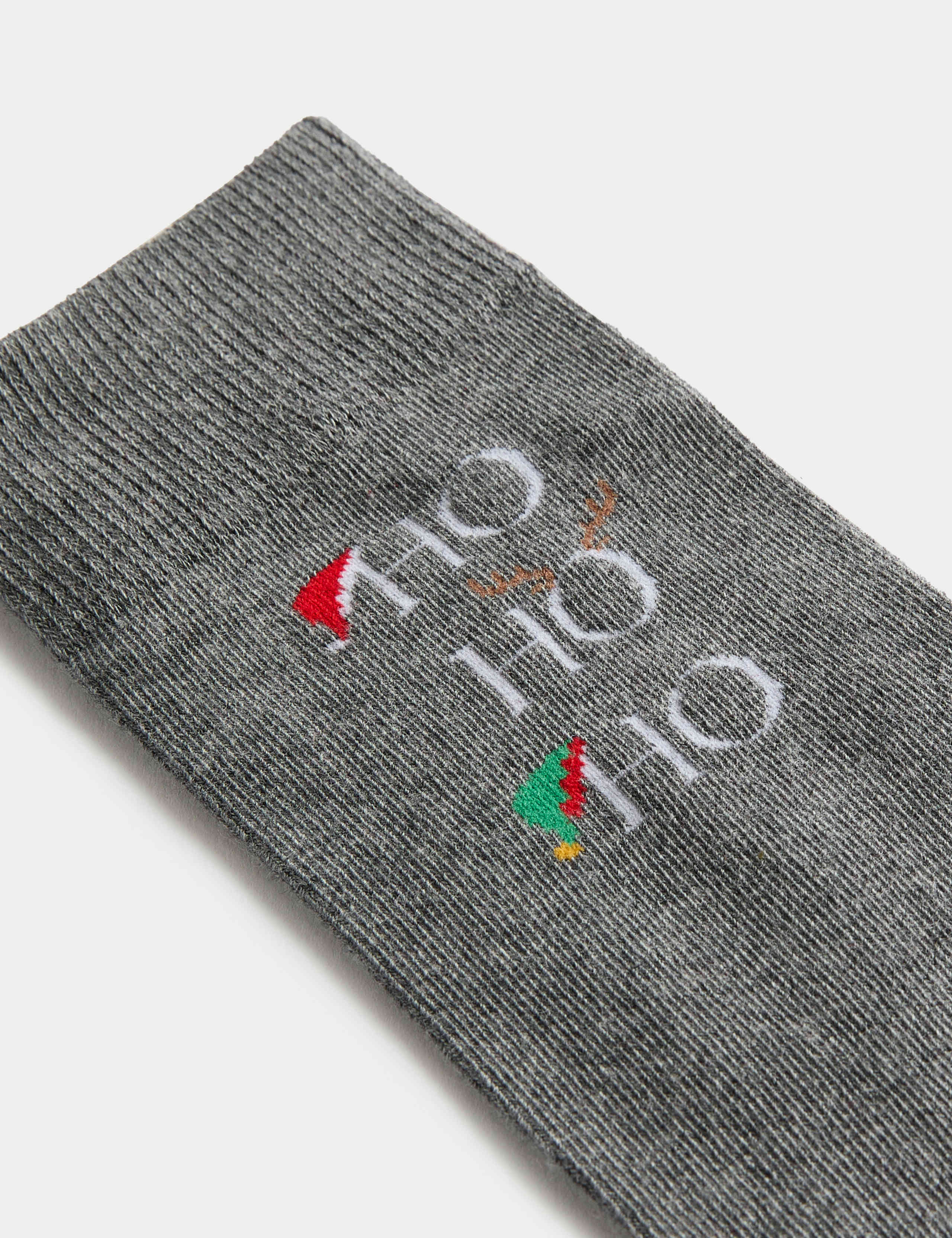 Novelty Ho Ho Ho Cotton Rich Socks 2 of 2