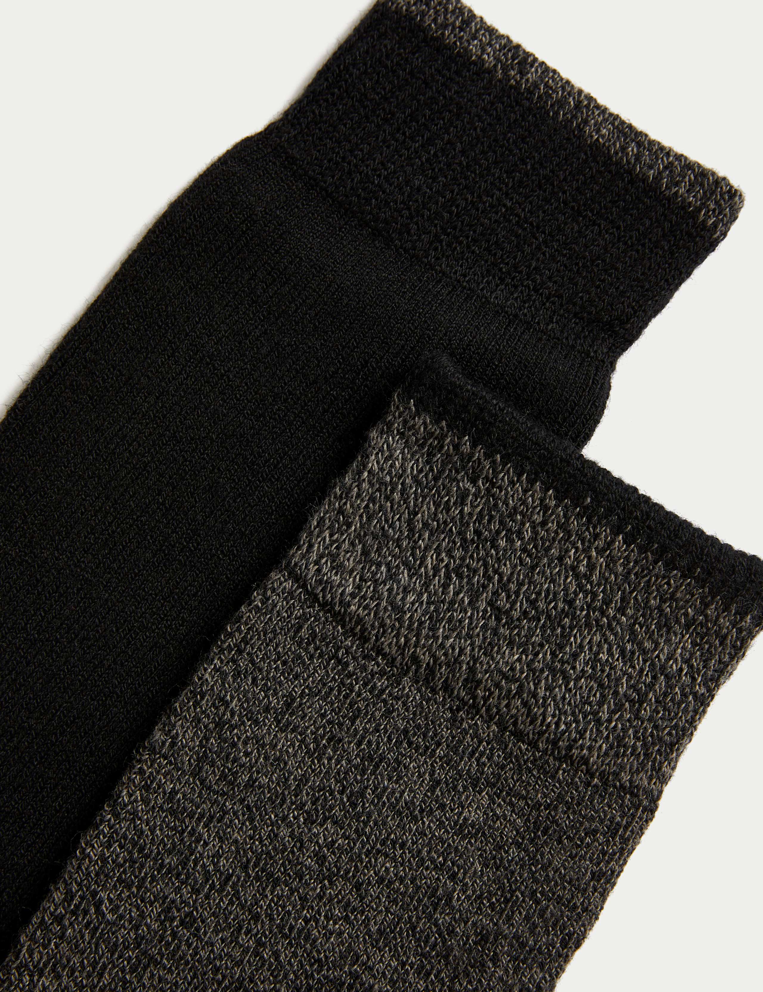 2pk Heatgen™ Maximum Warmth Longer Length Thermal Socks 2 of 2