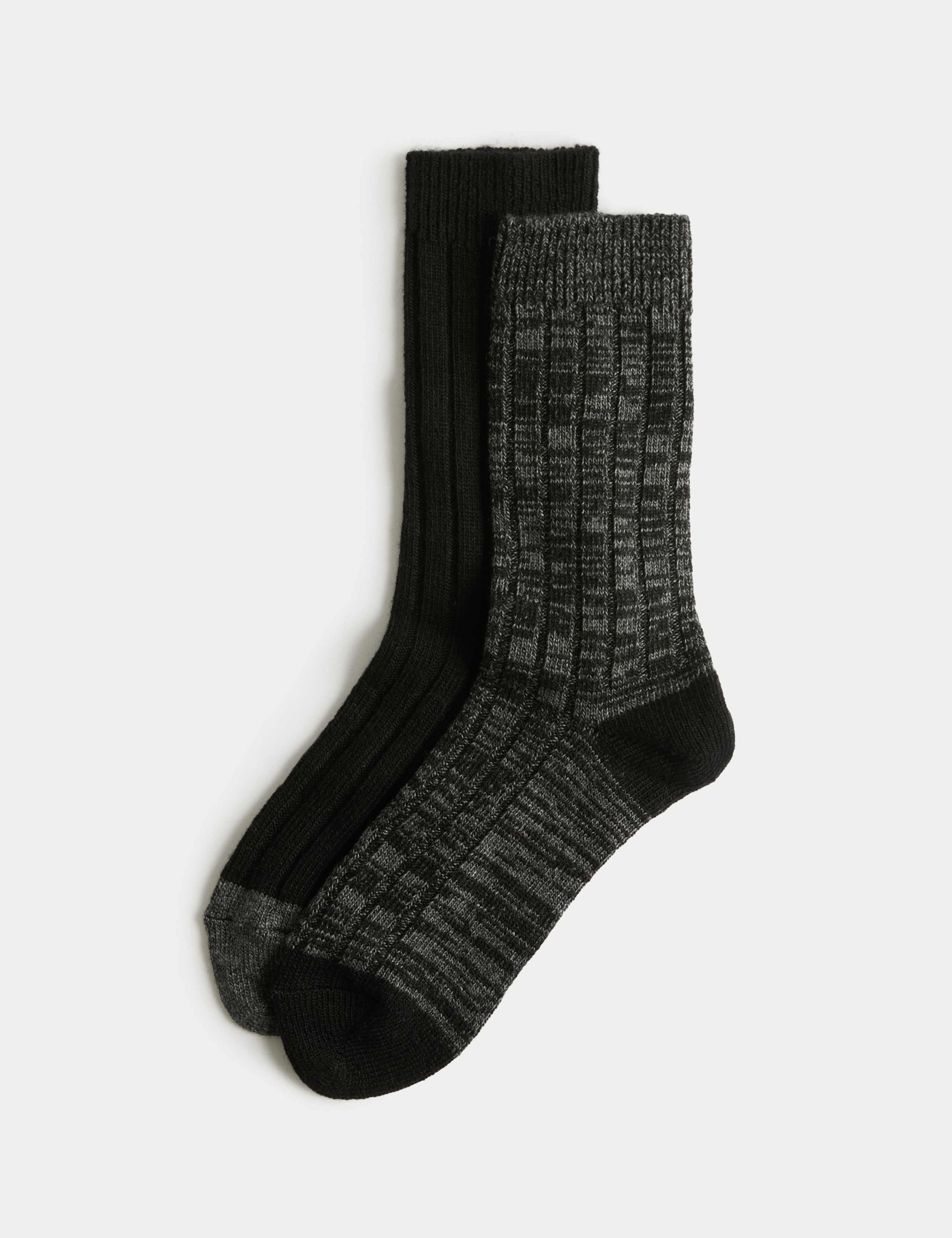 2 Pack Heatgen Medium Warmth Thermal Socks 1 of 2