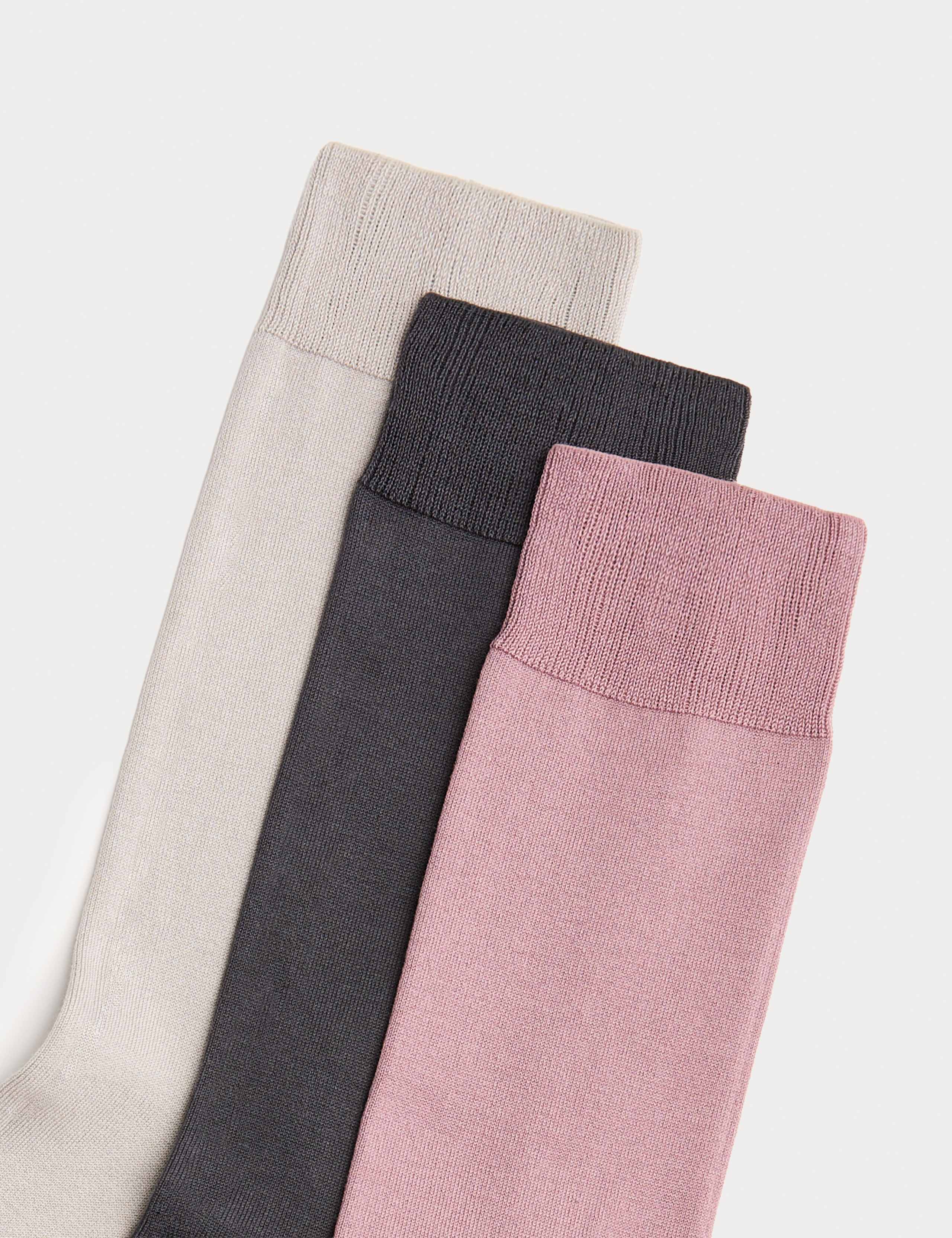 3 Pack Egyptian Cotton Rich Socks 2 of 2
