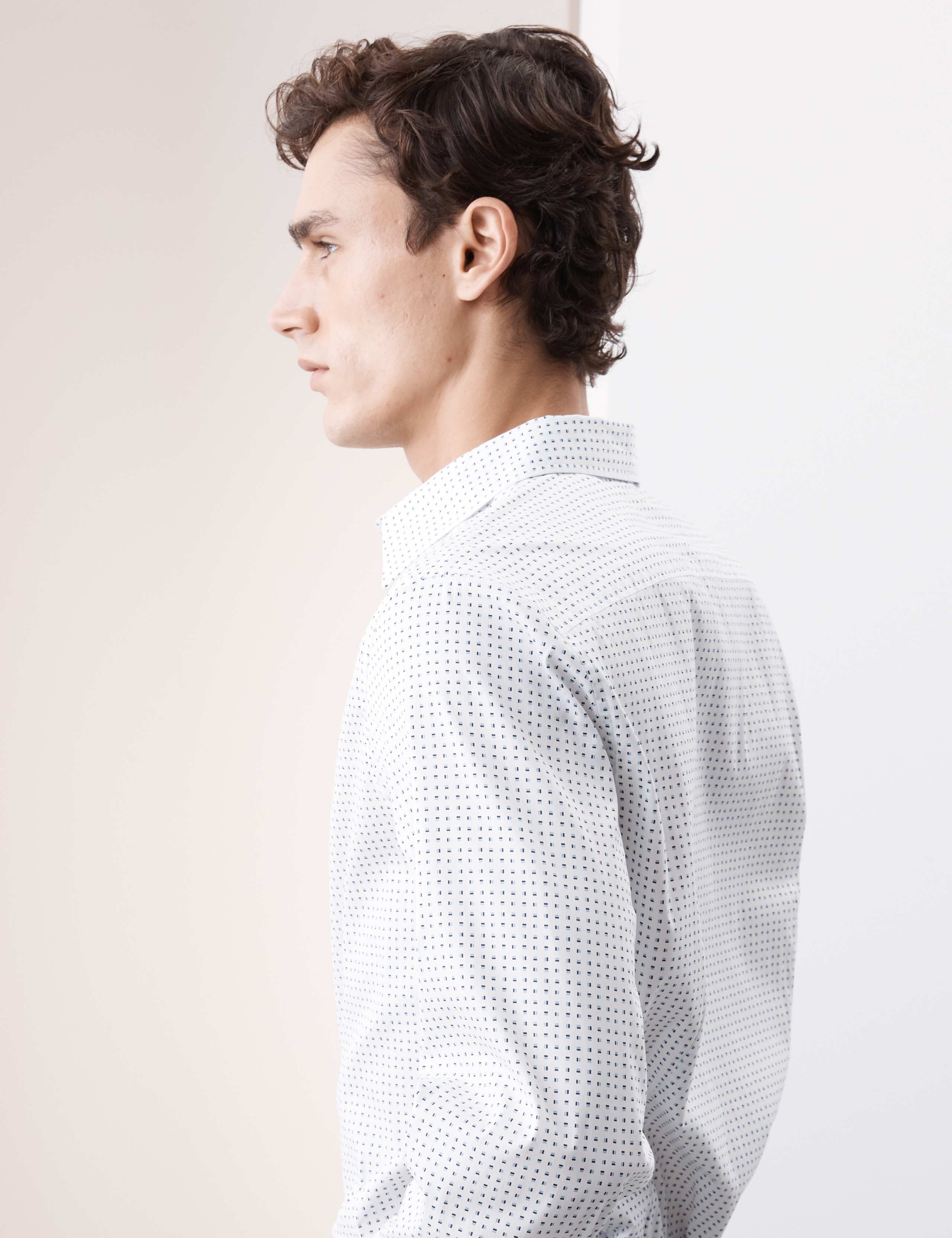 Slim Fit Performance Print Shirt 7 of 7