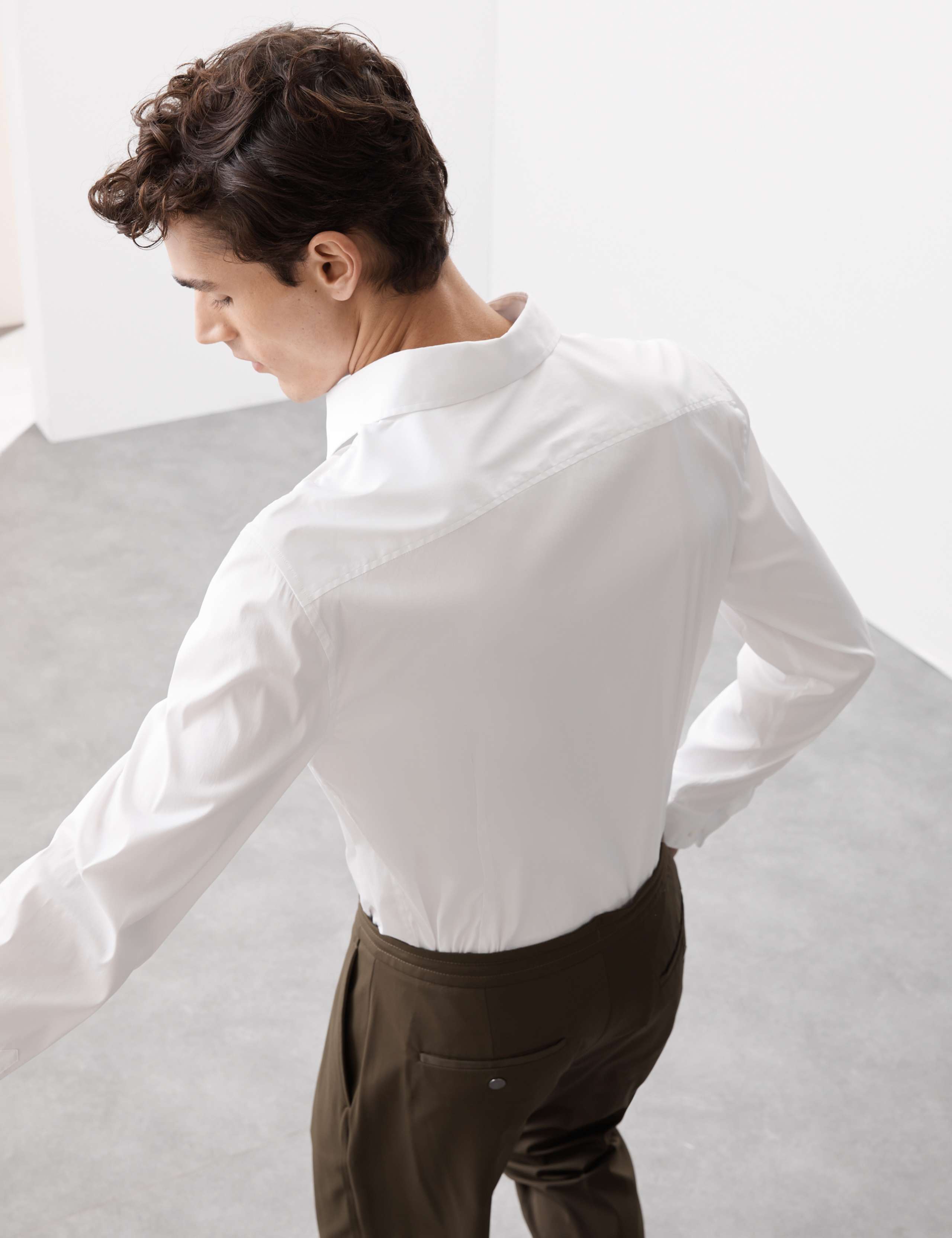 Slim Fit Performance Shirt 4 of 7