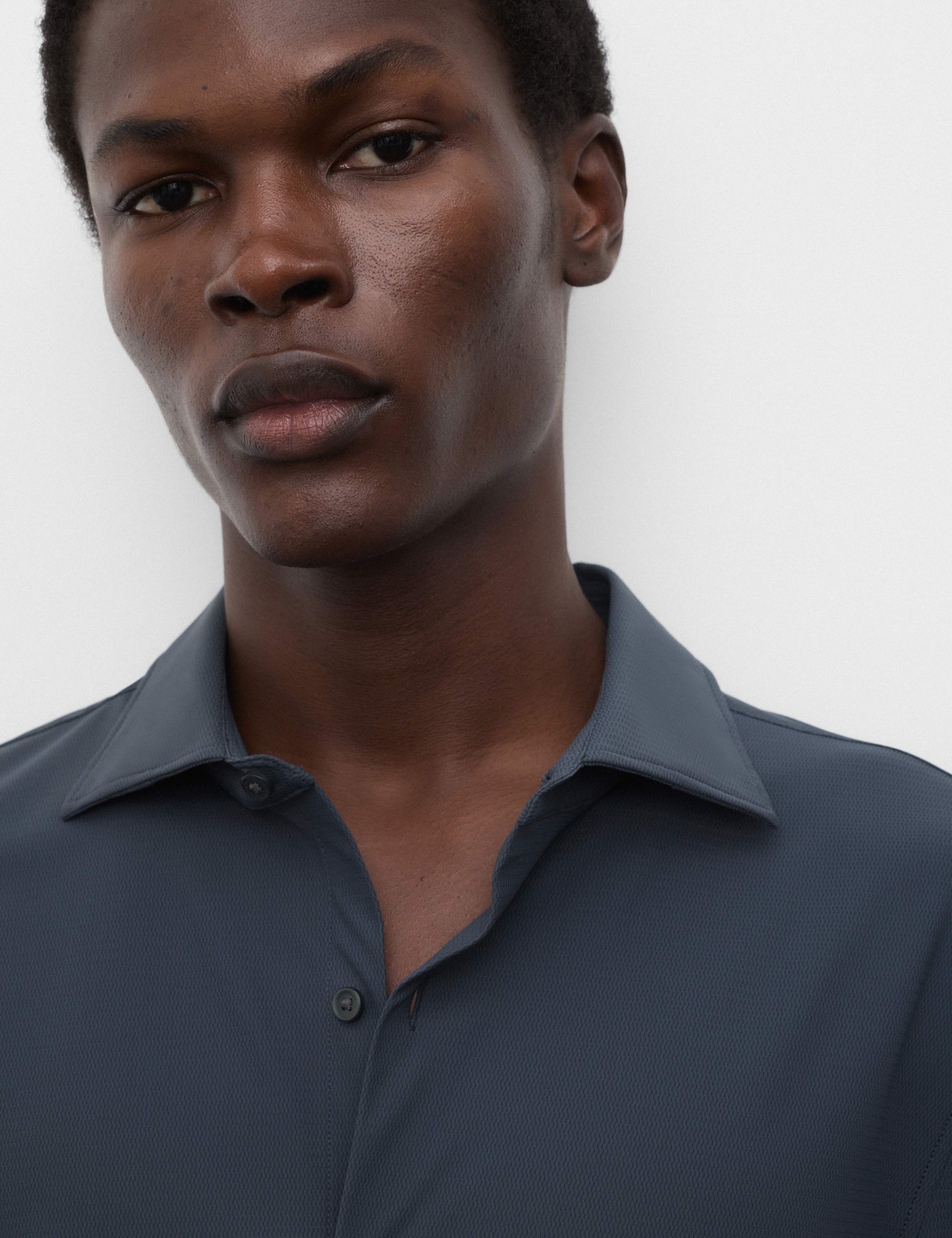Super Stretch Textured Shirt 7 of 7