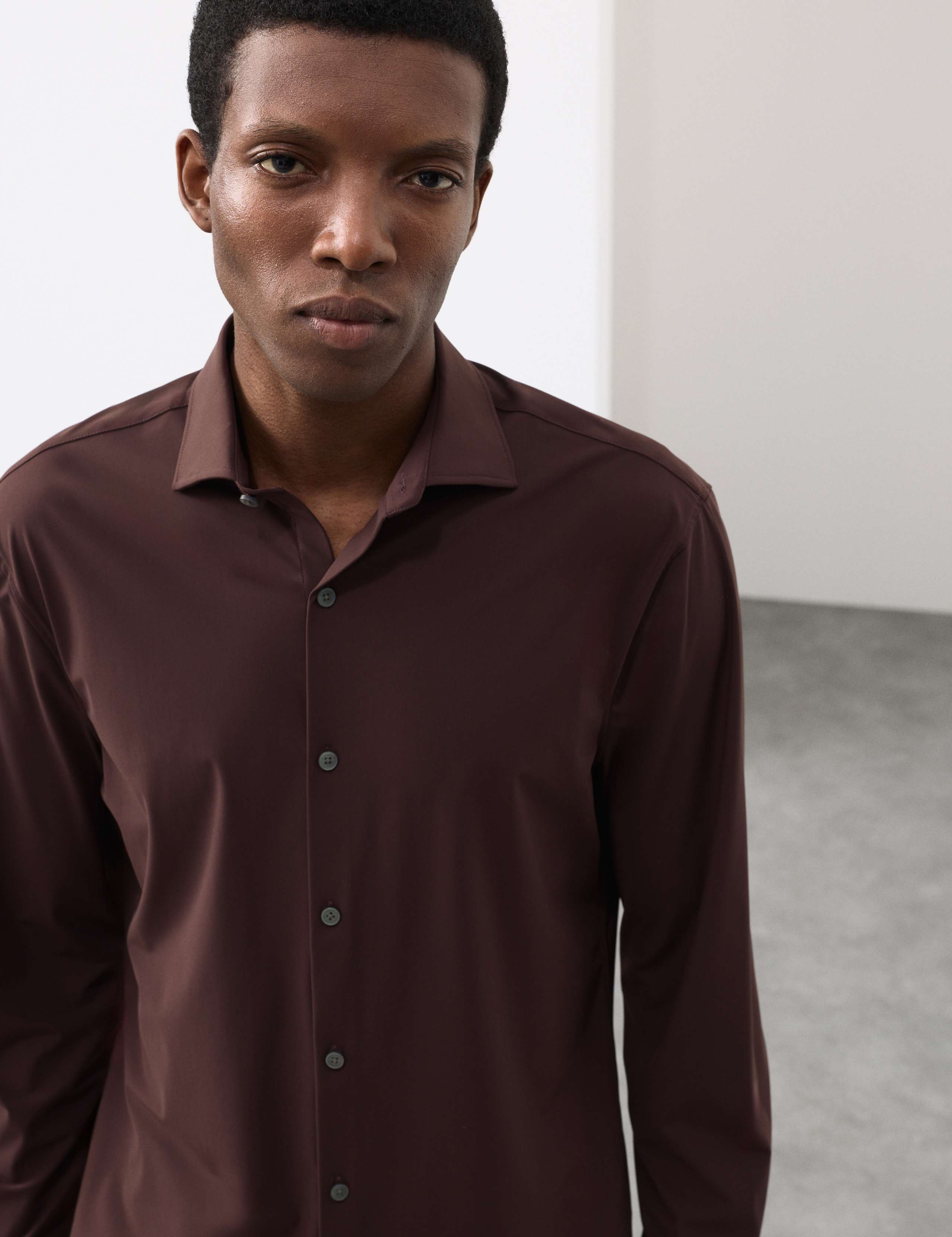 Tailored Fit Stretch Performance Shirt 5 of 7