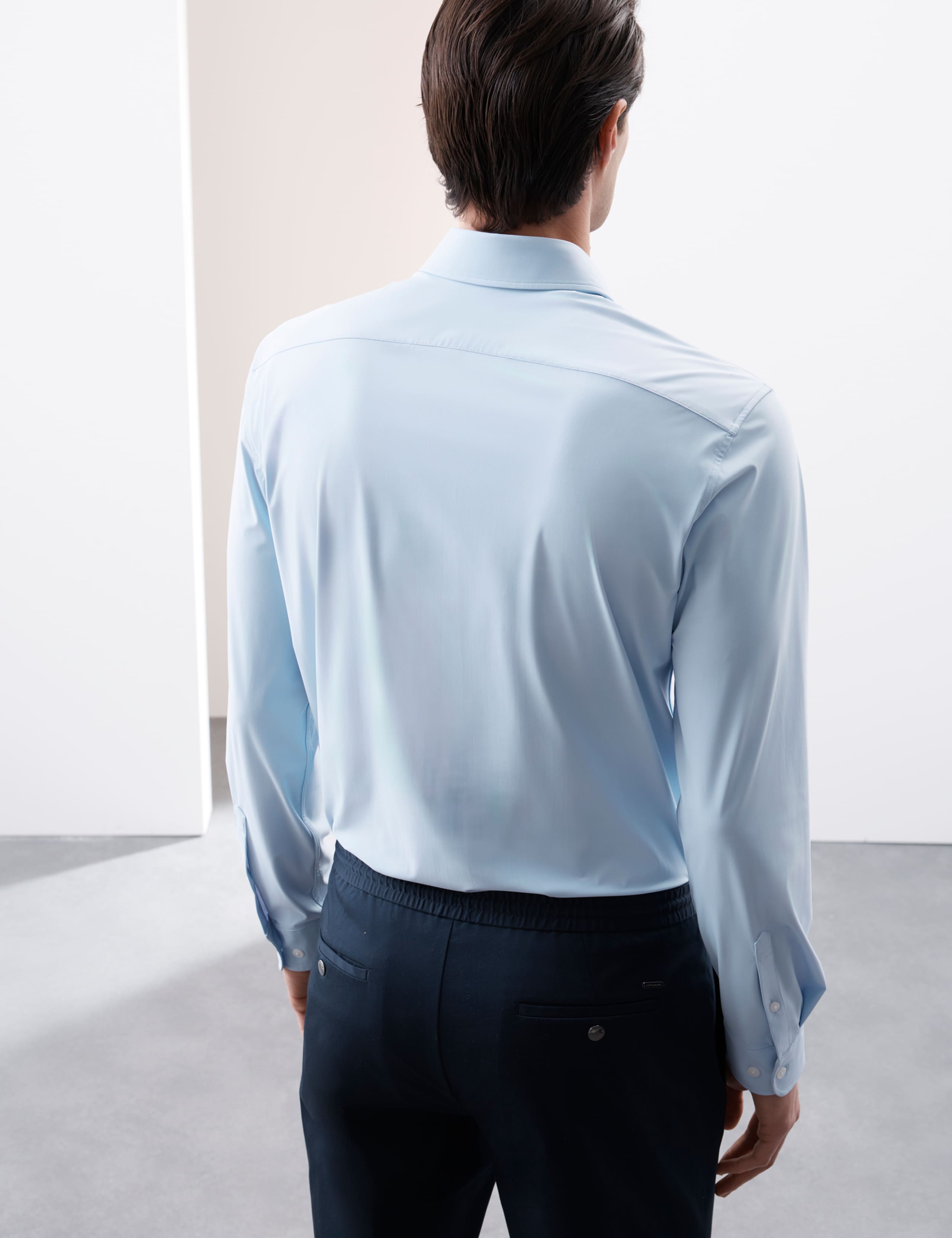 Tailored Fit Stretch Performance Shirt 6 of 7