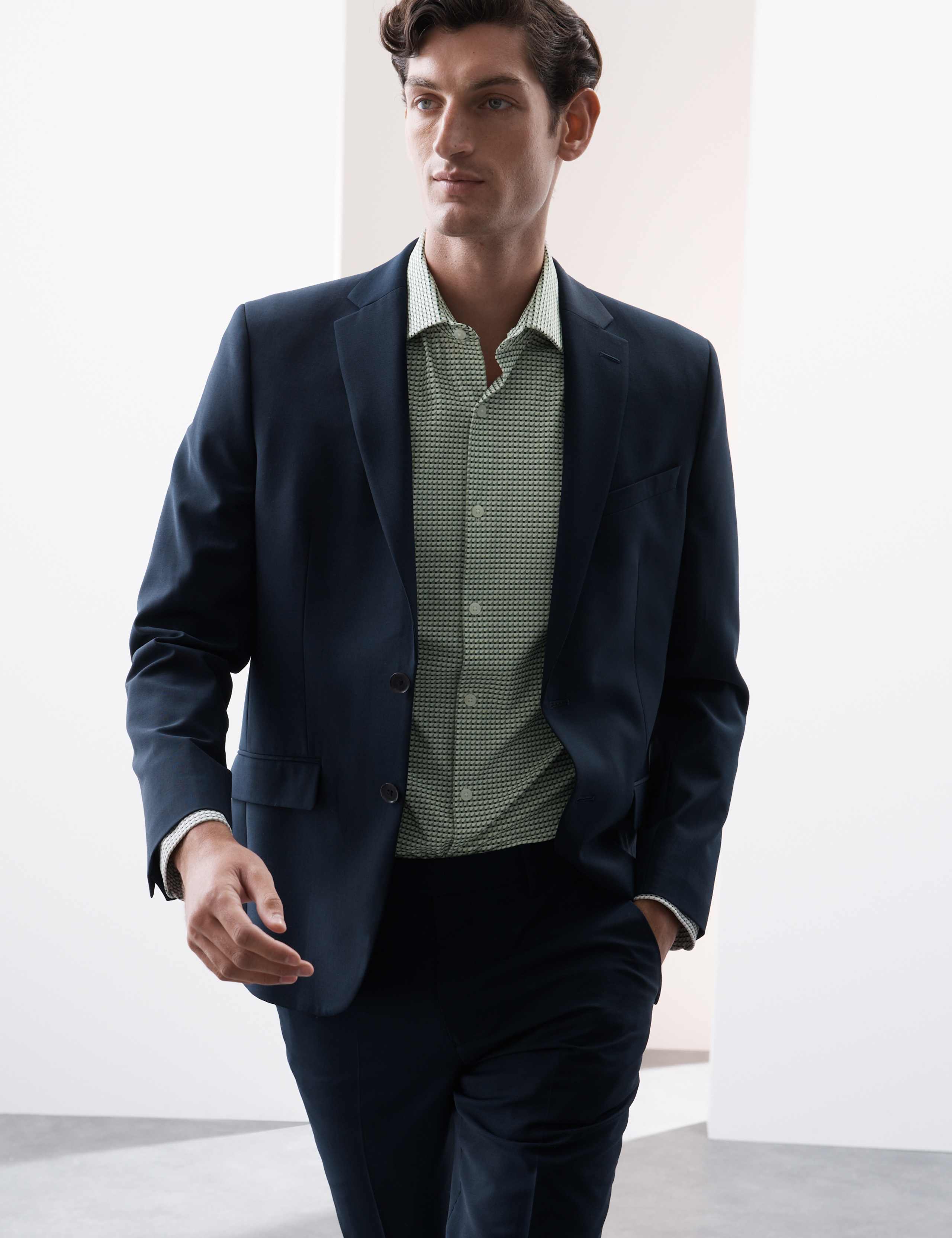 Tailored Fit Stretch Performance Shirt 7 of 7