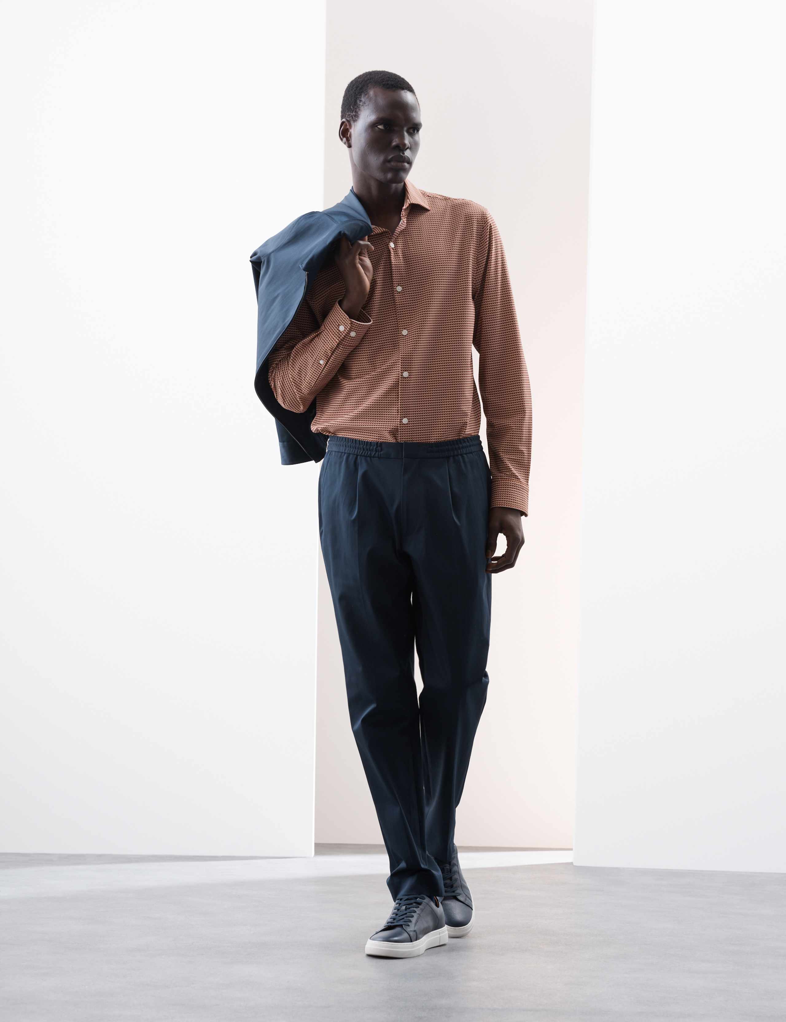 Tailored Fit Stretch Performance Shirt 5 of 8