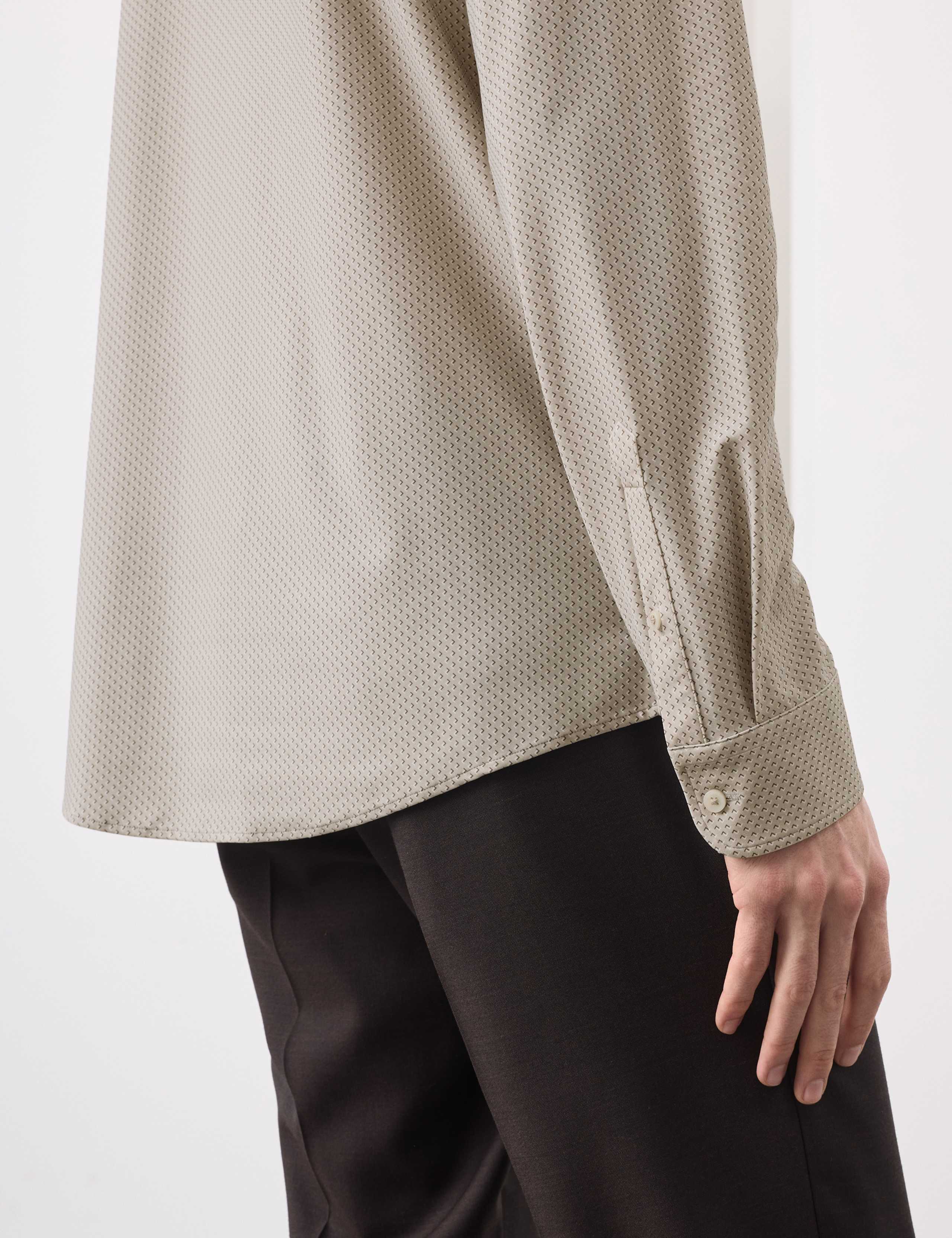 Tailored Fit Stretch Performance Shirt 4 of 6