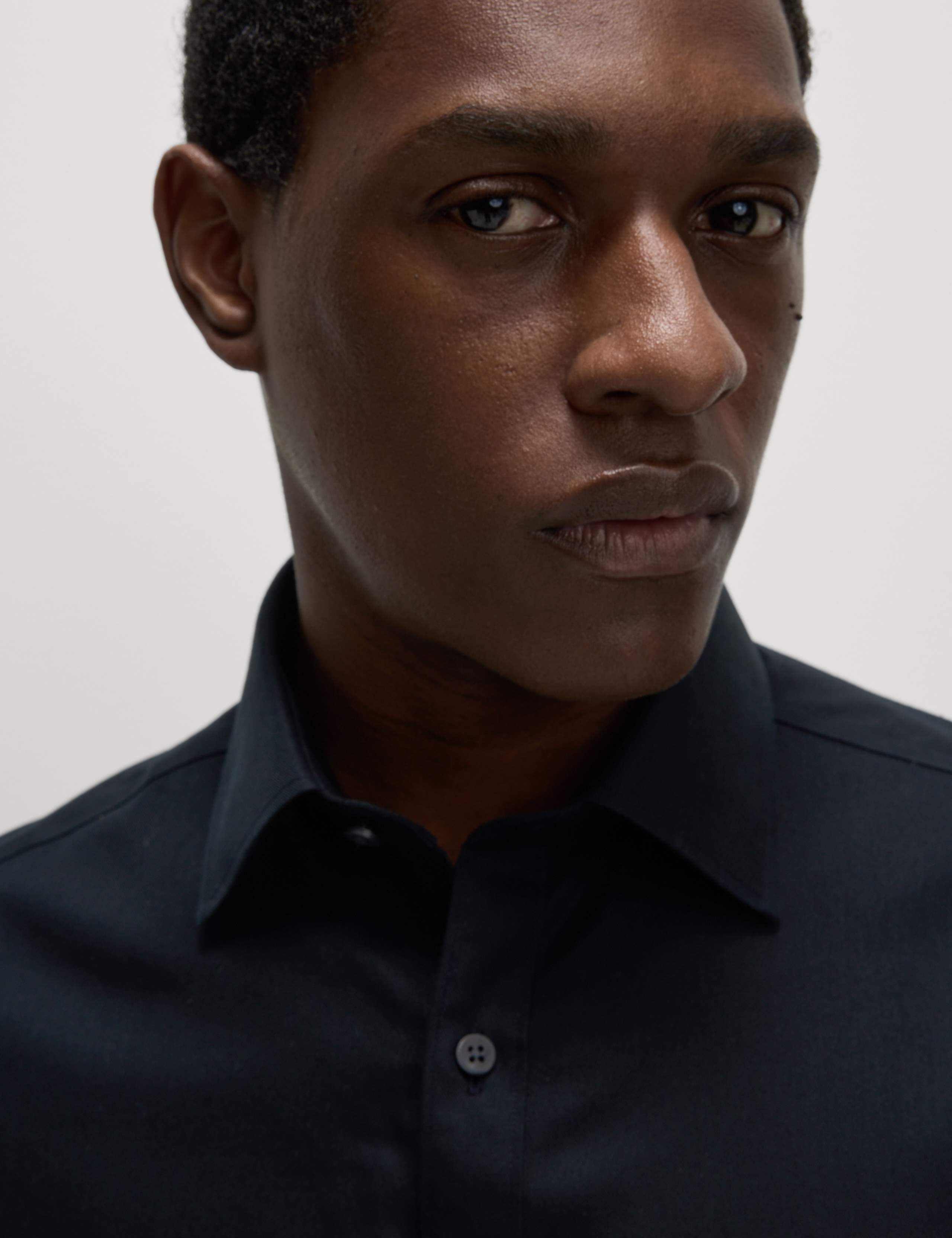 Slim Fit Ultimate Non Iron Cotton Shirt 4 of 8