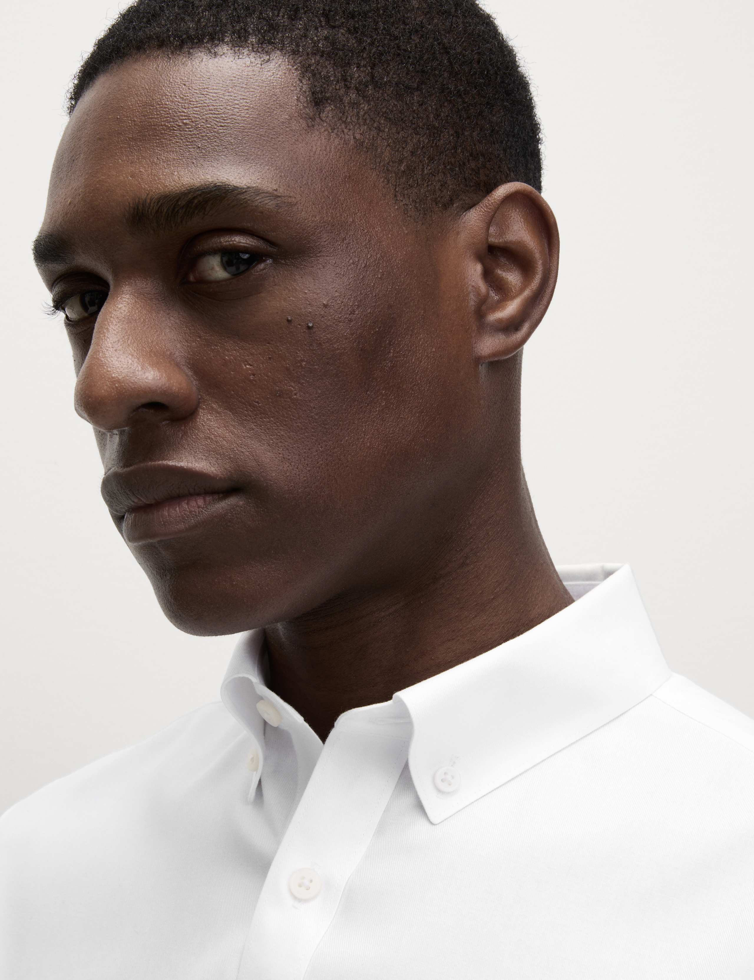 Regular Fit Ultimate Non Iron Pure Cotton Shirt 4 of 7