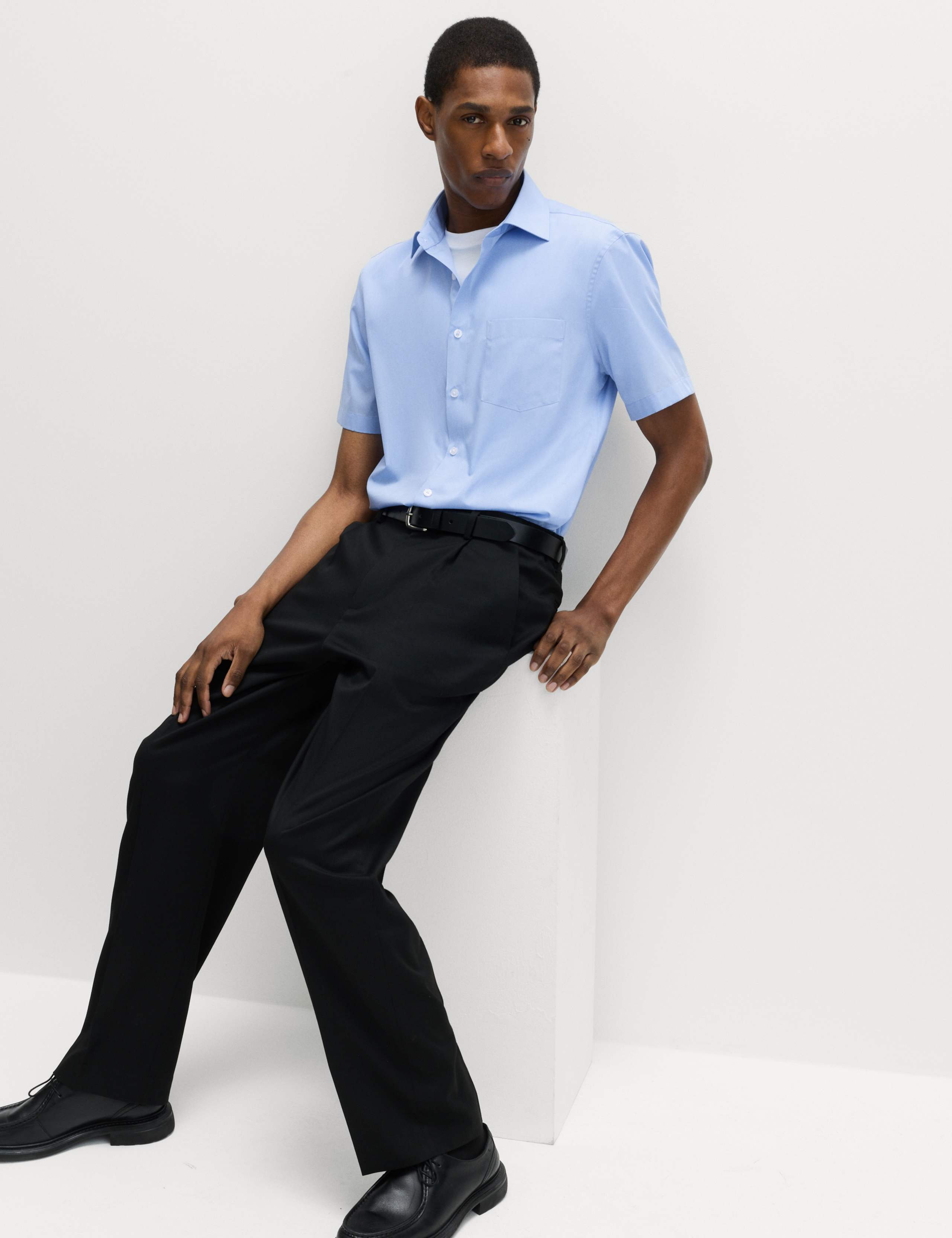 2 Pack Slim Fit Easy Iron Shirts 4 of 6