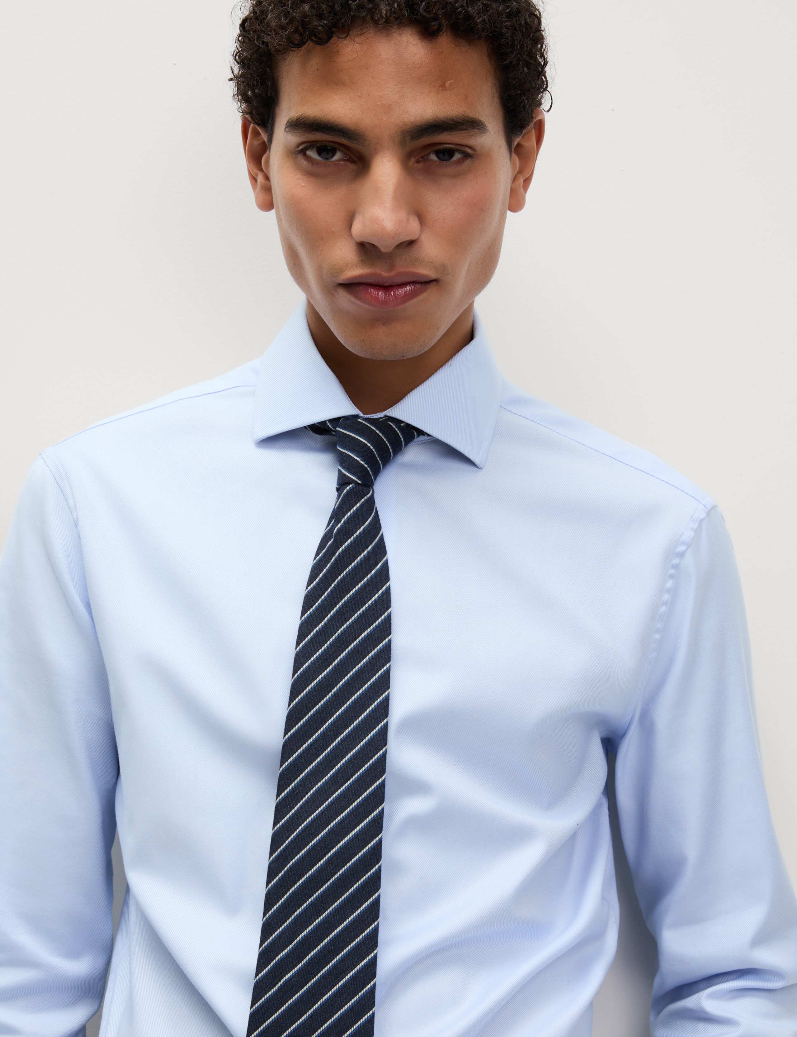 Slim Fit Luxury Cotton Double Cuff Twill Shirt 5 of 7